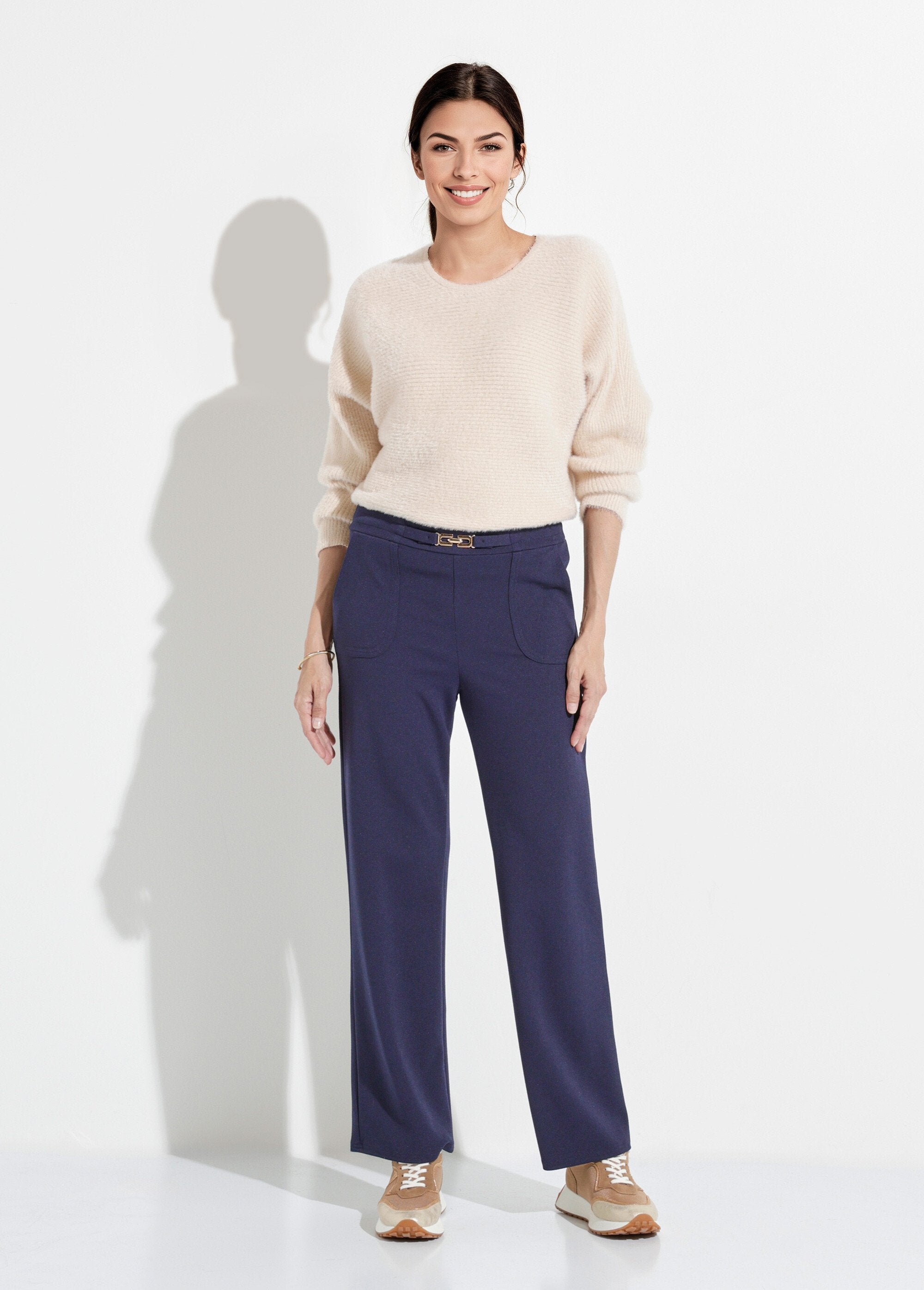 Calça_reta_com_cós_elástico_e_cinto_joia_Marine_SF1_slim