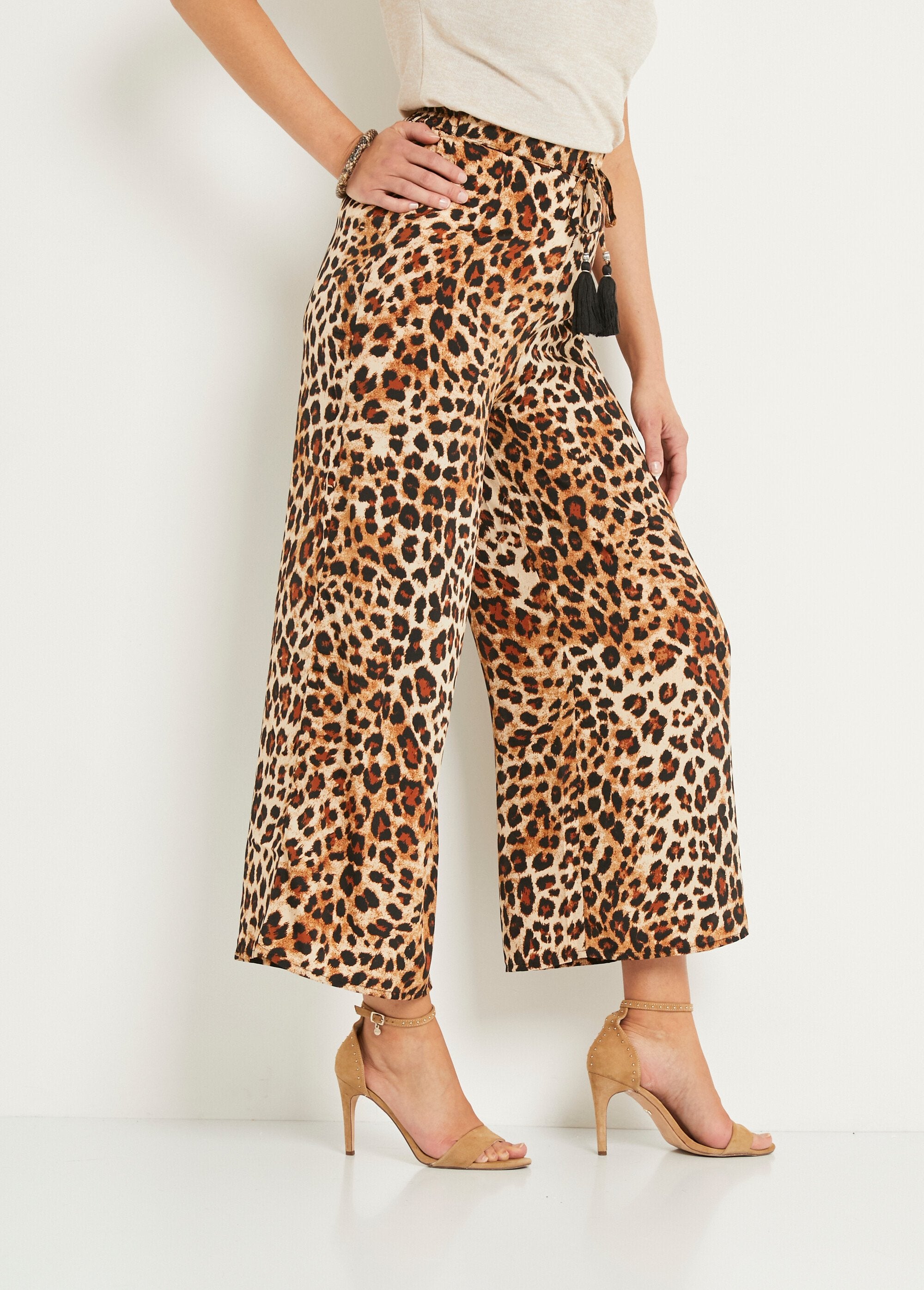 Calças_de_perna_larga_com_estampado_animal_Leopard_DR1_slim