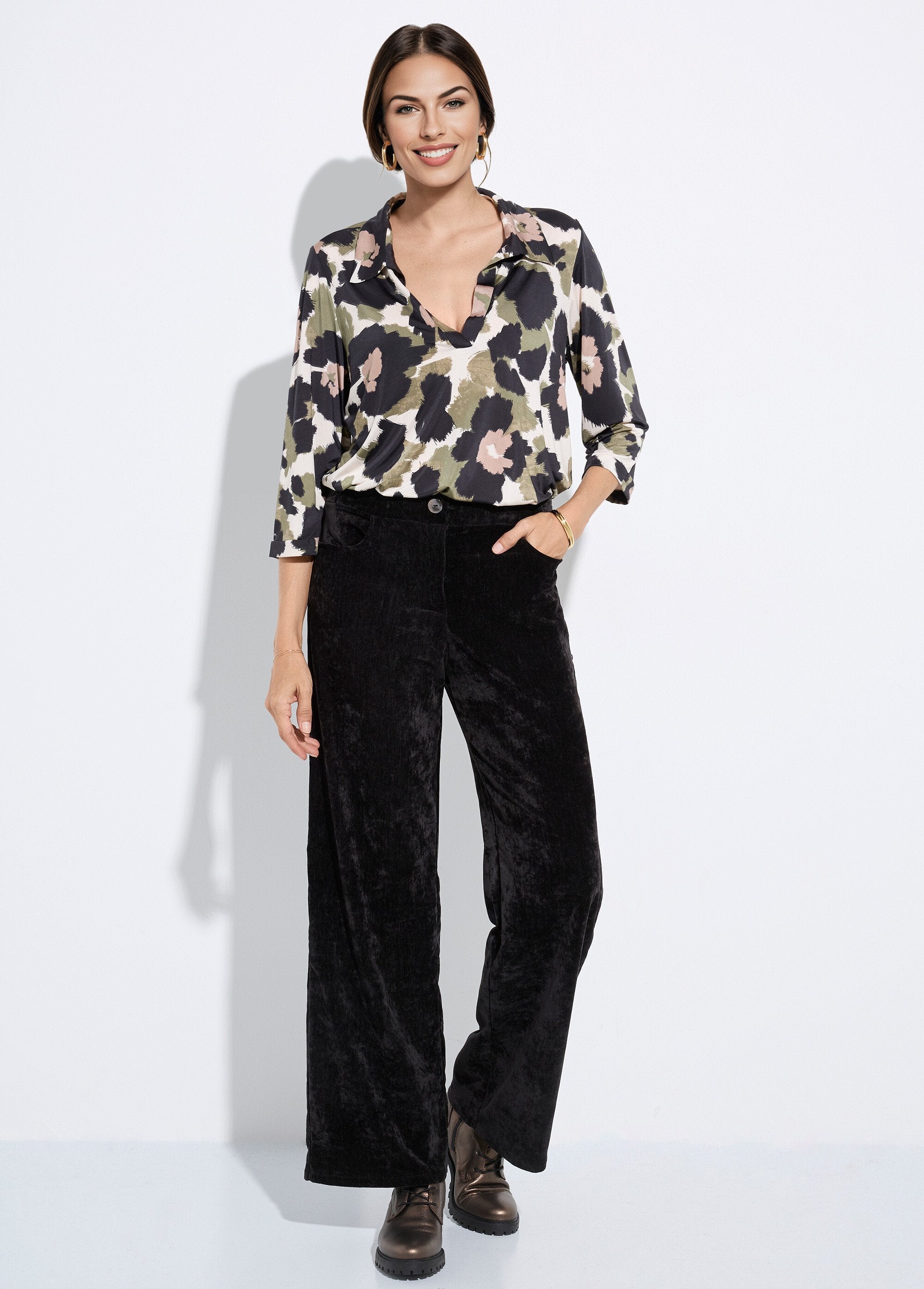 Pantalon_large_élastiqué_en_velours_ras_Noir_SF1_slim