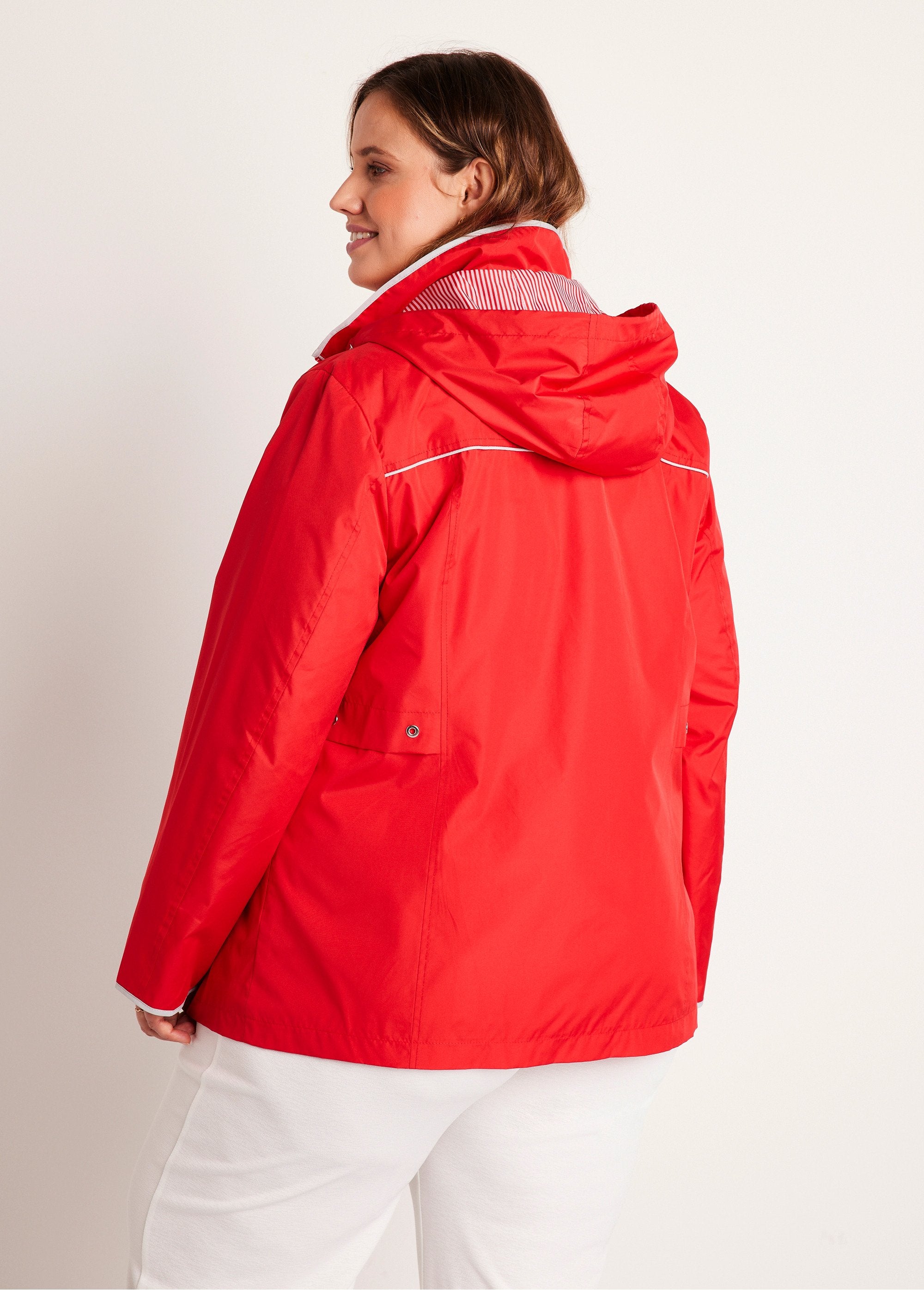 Parka_curta_com_fecho_de_correr_VERMELHO_DO1_curvy