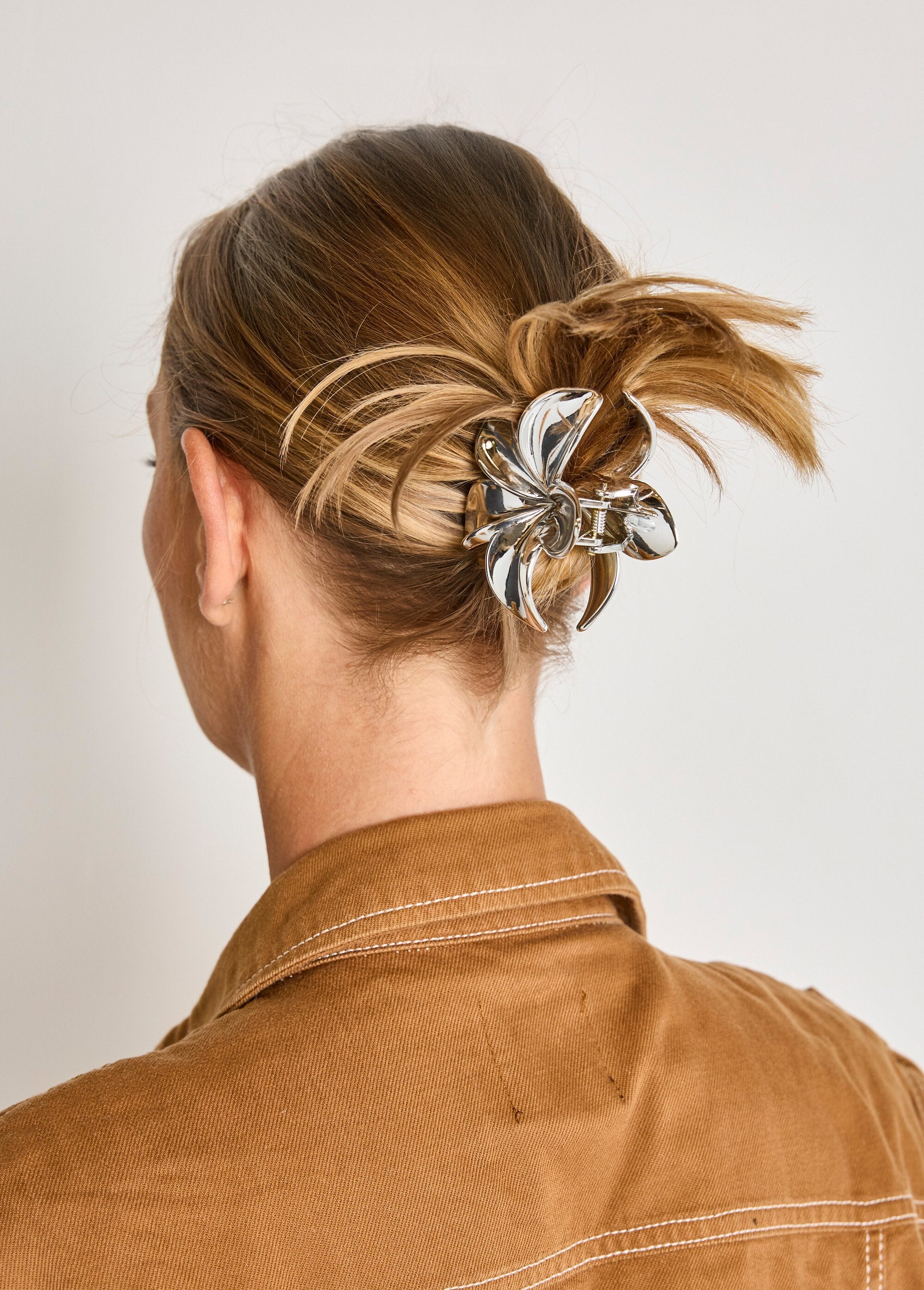 Grampo_de_cabelo_em_forma_de_flor_Argente_DE2_slim