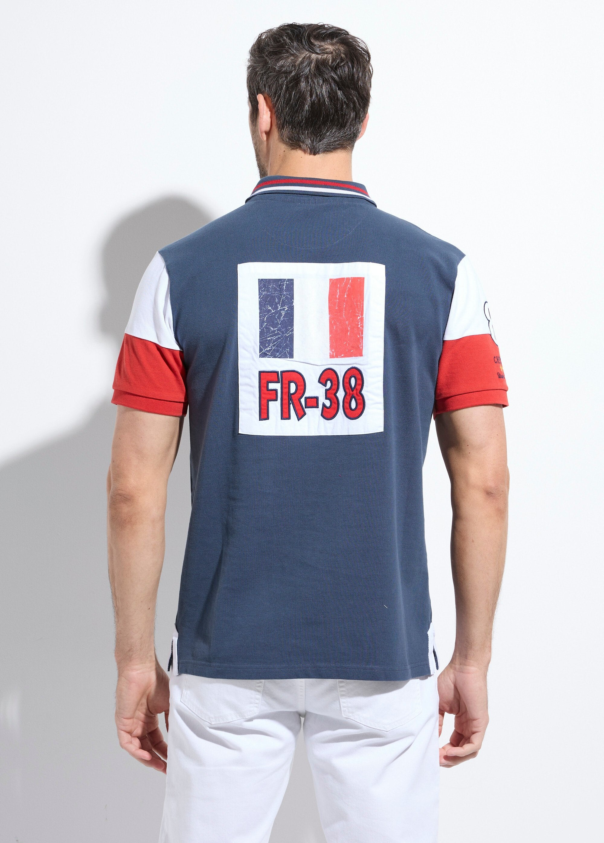 Polo_tricolore_détails_sportwear_chic_Marine_DO1_slim