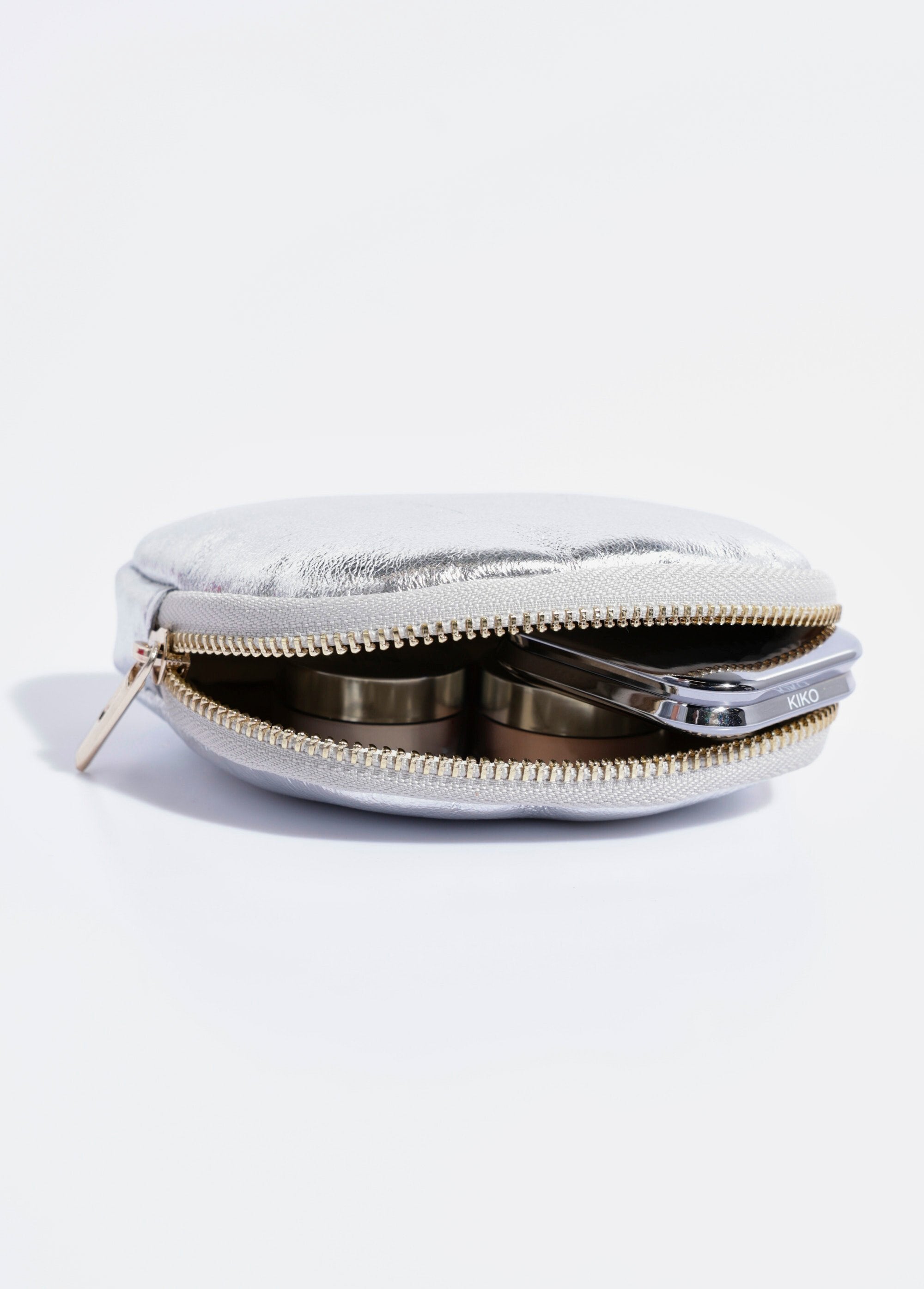 Porte-monnaie_demi-lune_cuir_brillant_Argent_DE1_slim