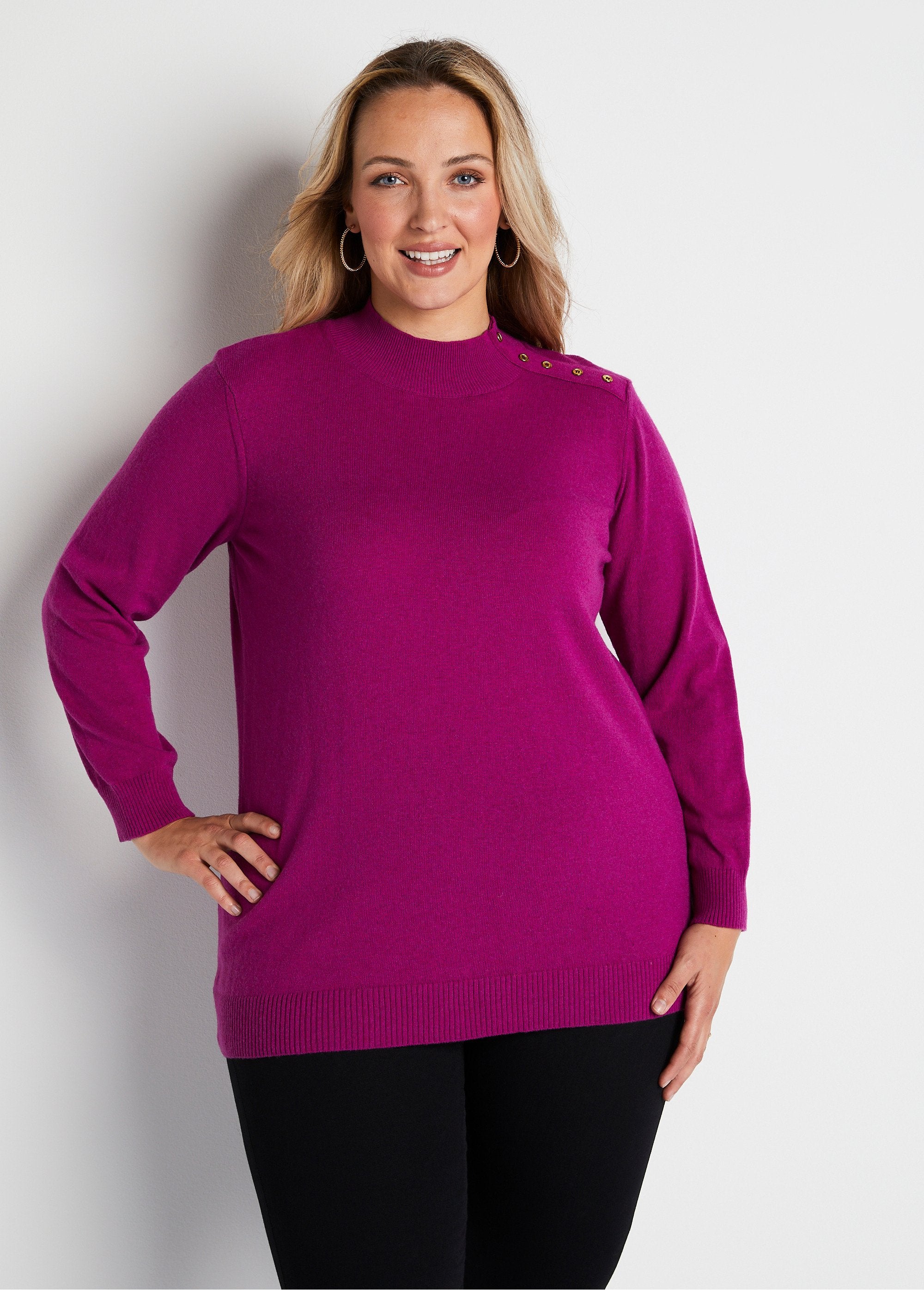 Camisola_com_fibras_recicladas,_lã_e_caxemira_Cassis_FA1_curvy