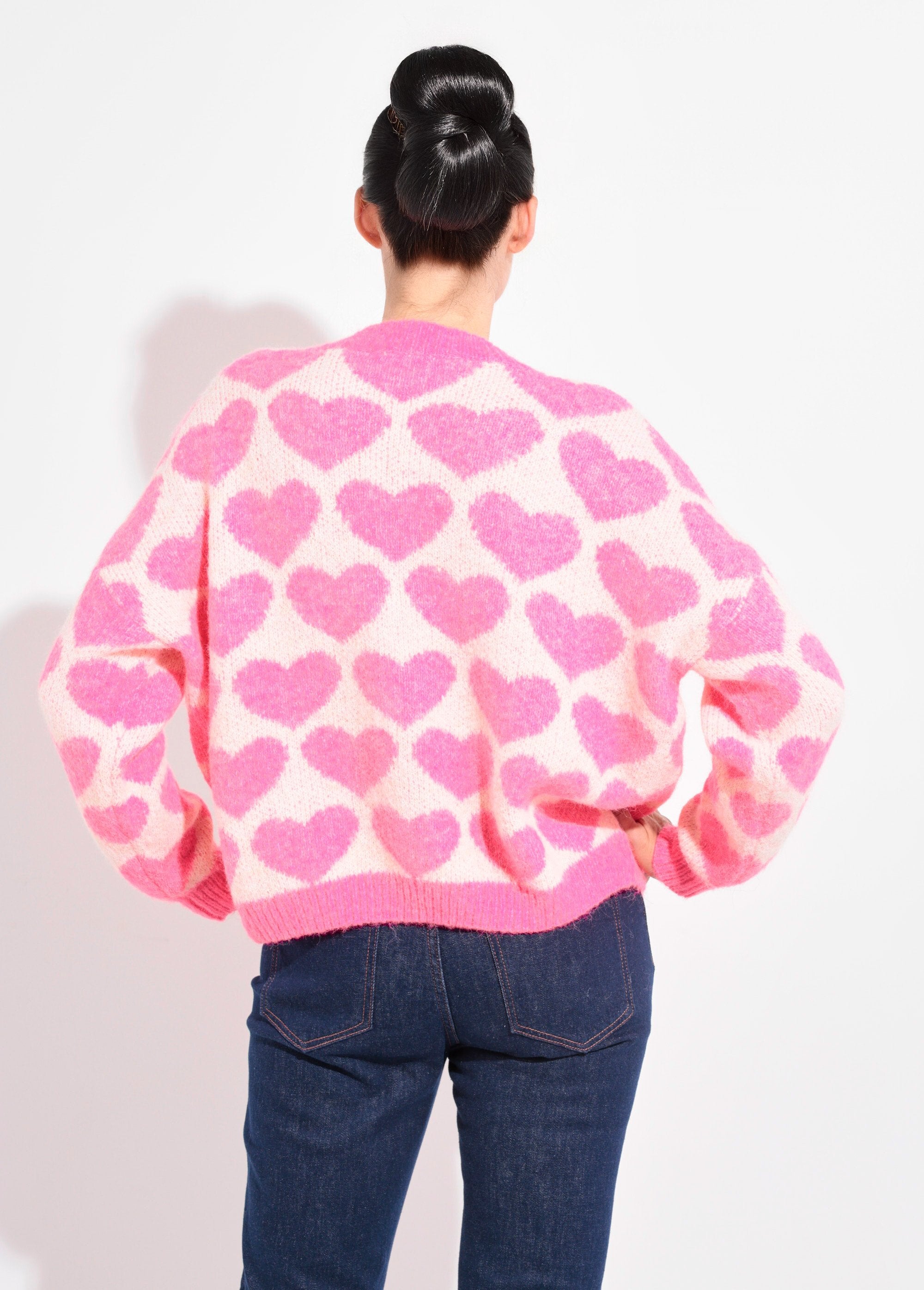 Pull_chaud_maille_mousseuse_laine_coeurs_Rose_vif_DO1_slim