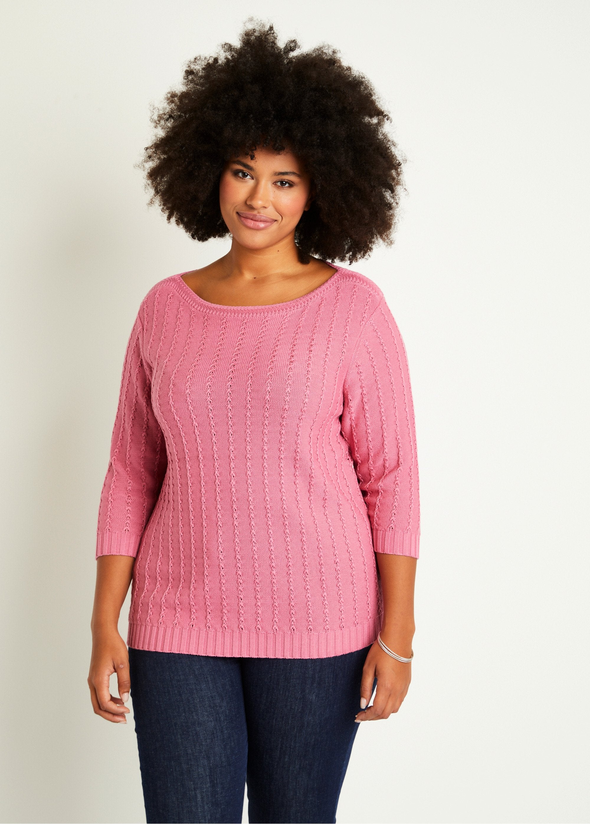 Camisola_com_gola_canoa_e_manga_3/4_ROSA_FA1_curvy