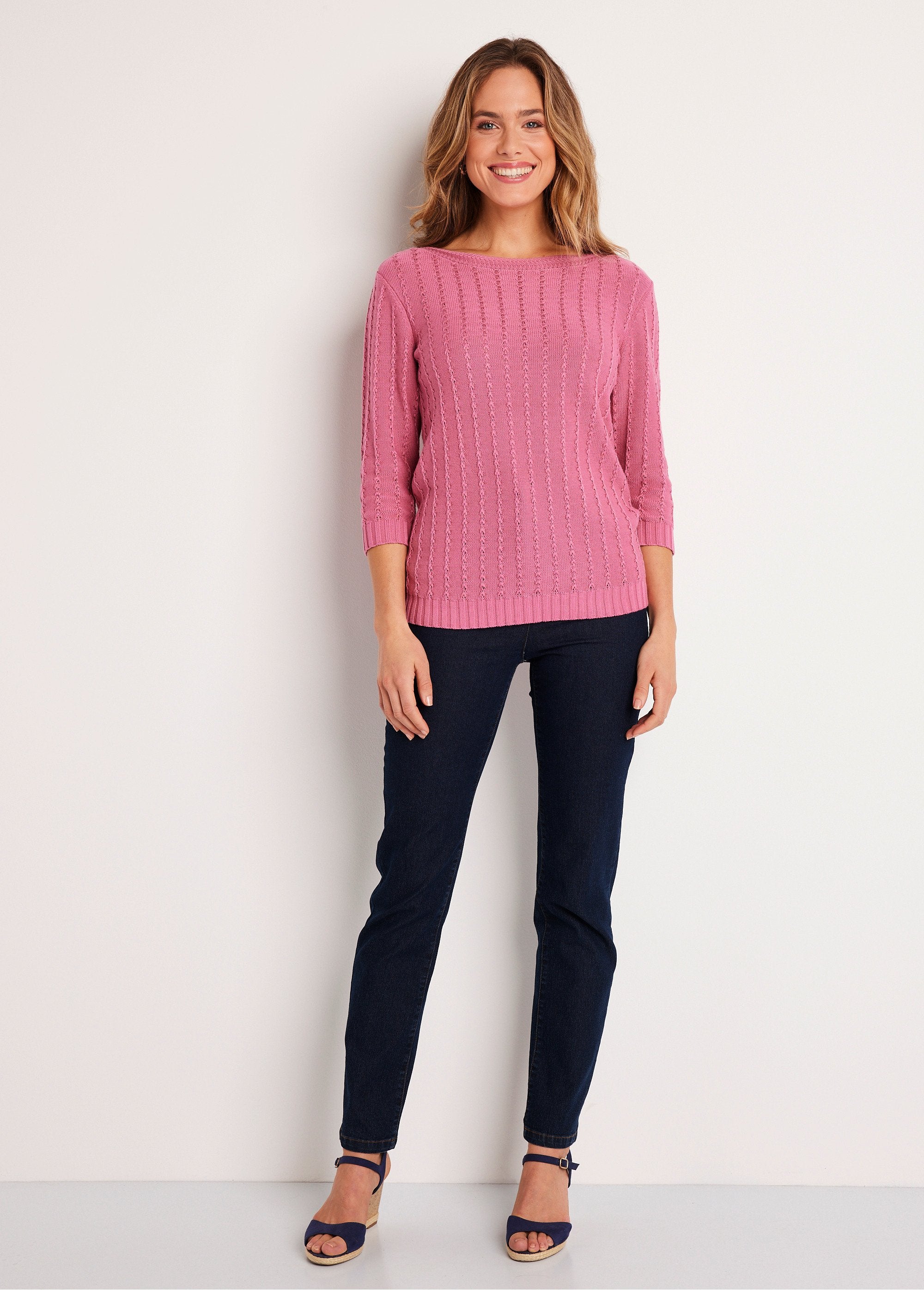 Camisola_com_gola_canoa_e_manga_3/4_ROSA_SF1_slim