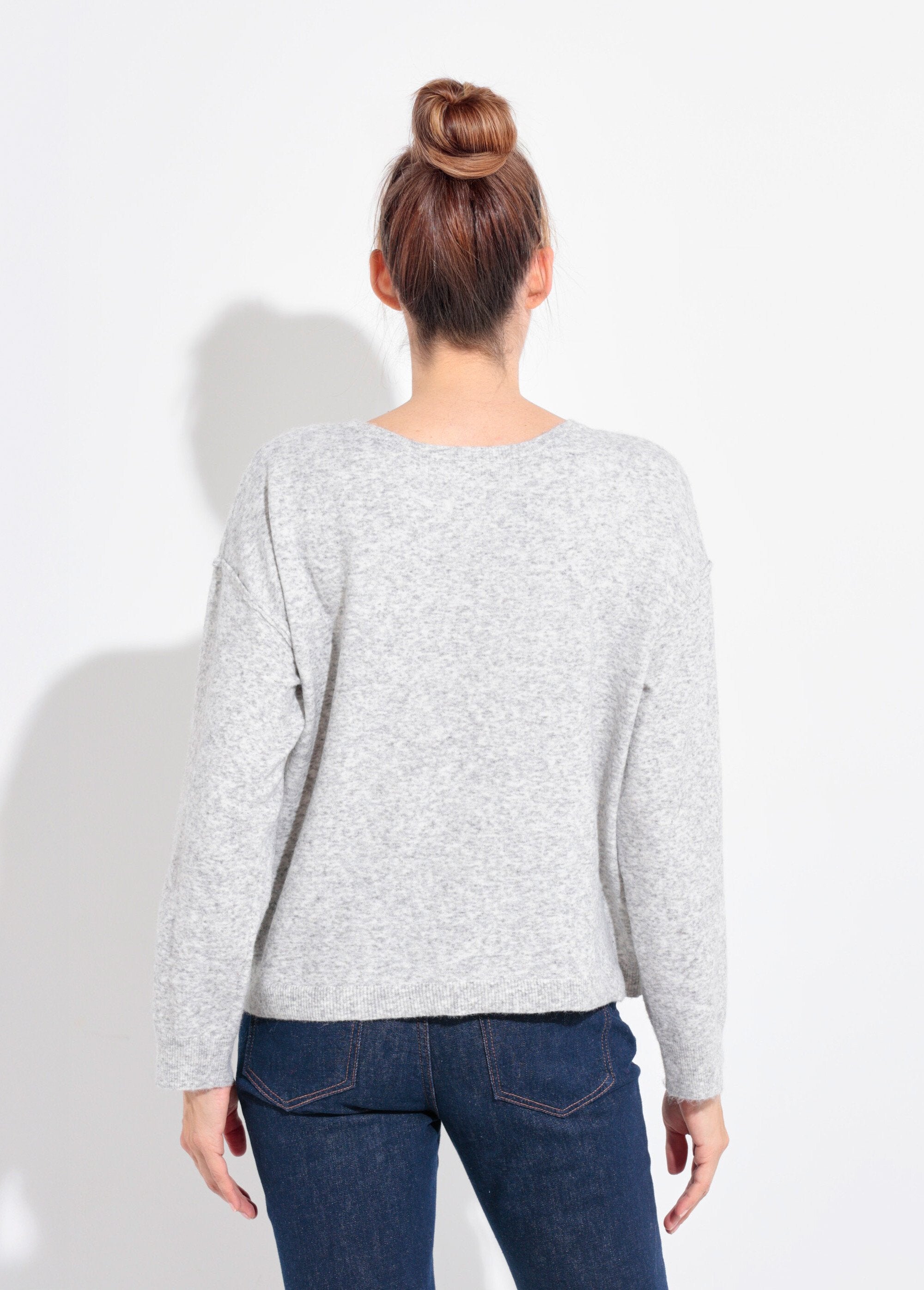 Pull_col_rond_dégagé_chaud_avec_laine_Gris_clair_DO1_slim