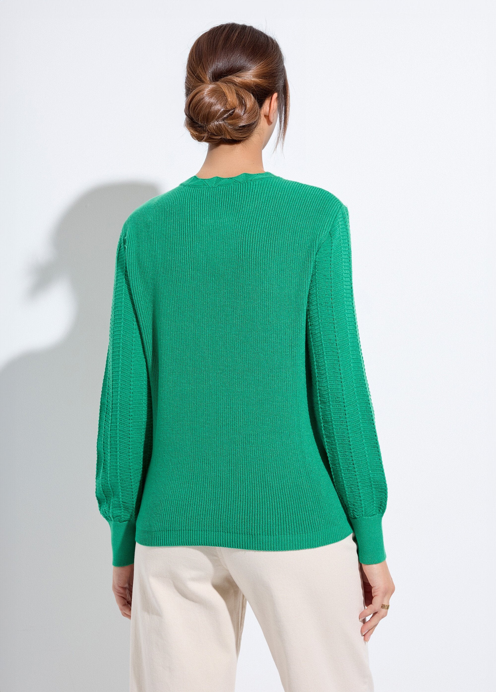 Pull_doux_col_rond_manches_longues_blousantes_Vert_DO1_slim