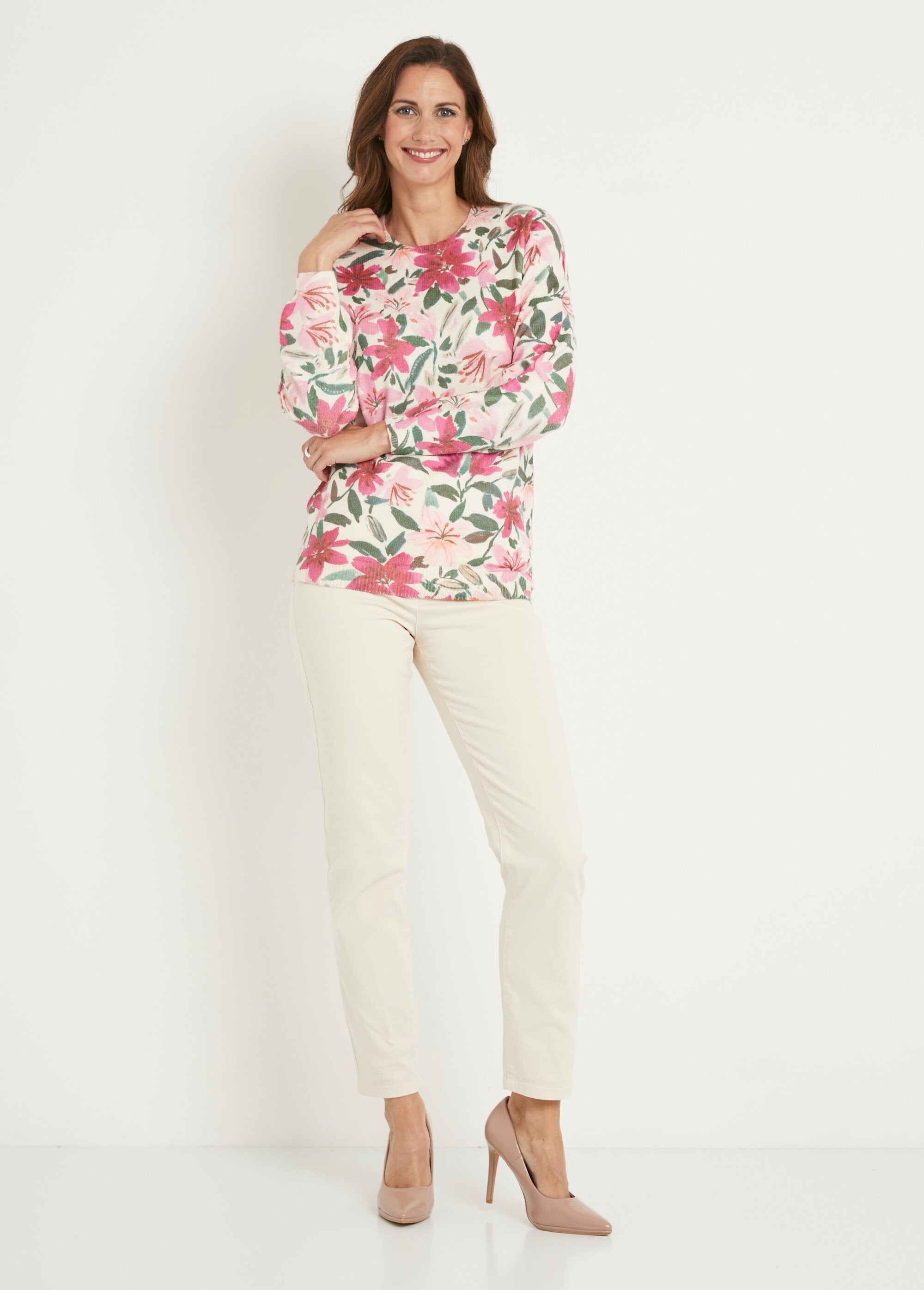 Camisola_macia_com_decote_redondo_e_estampado_floral_Imprime_rose_SF1_slim