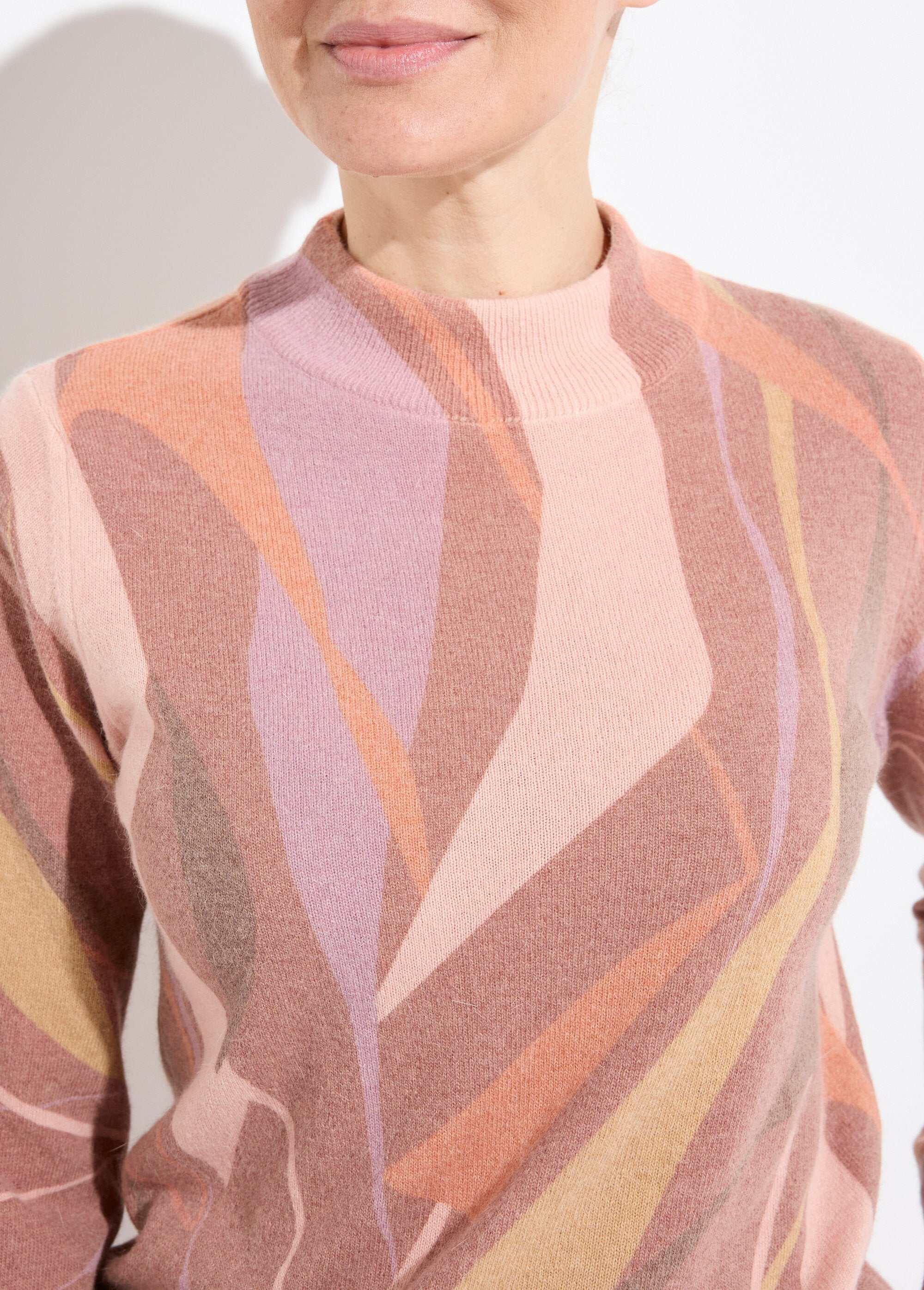 Pull_fin_chaud_col_montant_avec_laine_et_angora_imprimé_Noisette_et_beige_DE1_slim