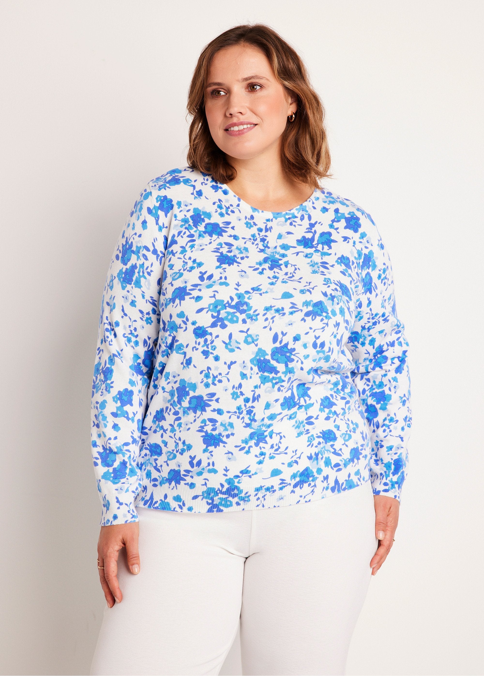 Suéter_floral_fino_AZUL_FA1_curvy