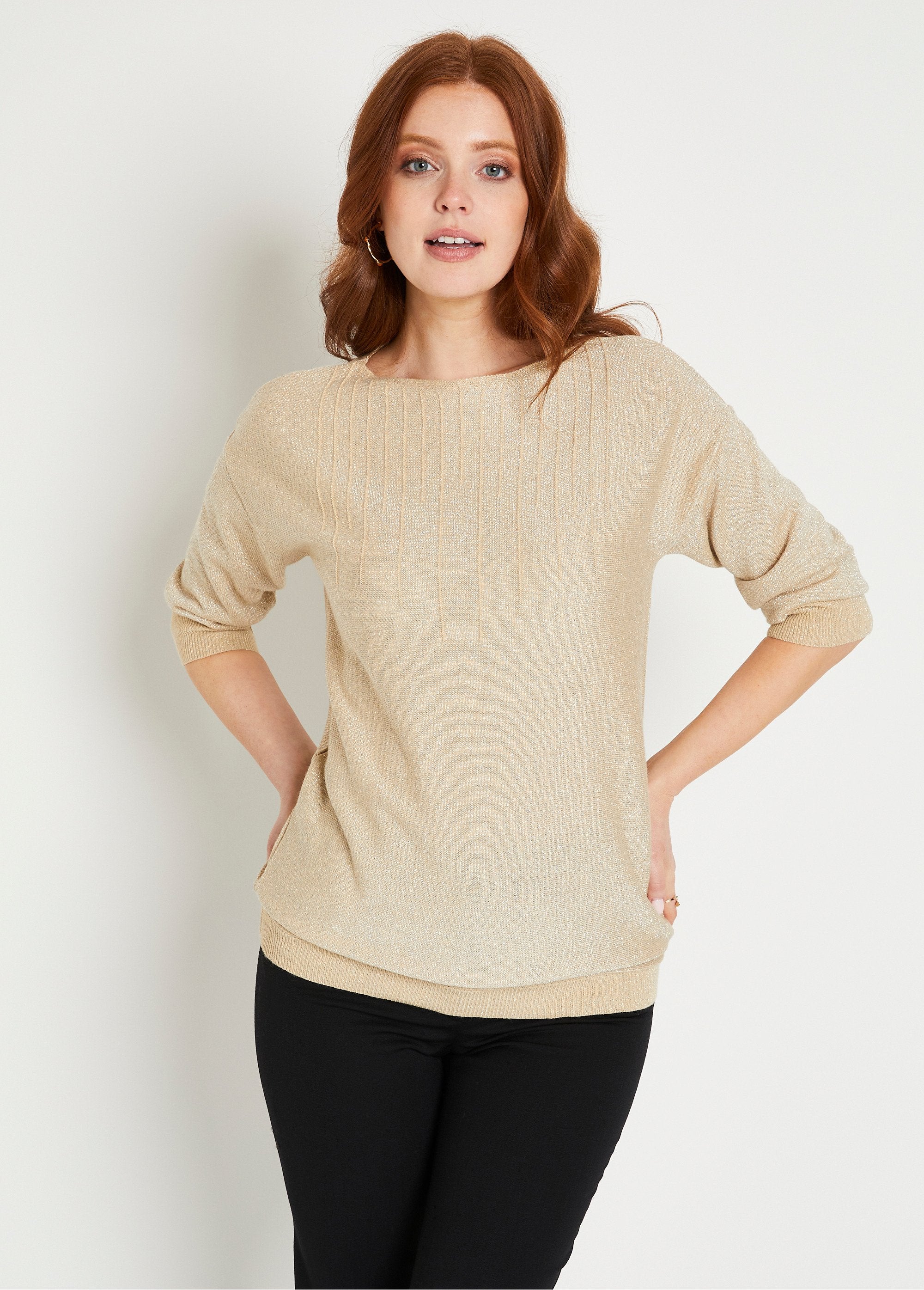 Camisola_lisa_brilhante_de_comprimento_médio,_mangas_3/4_com_gola_em_barco_Beige_irise_FA1_slim