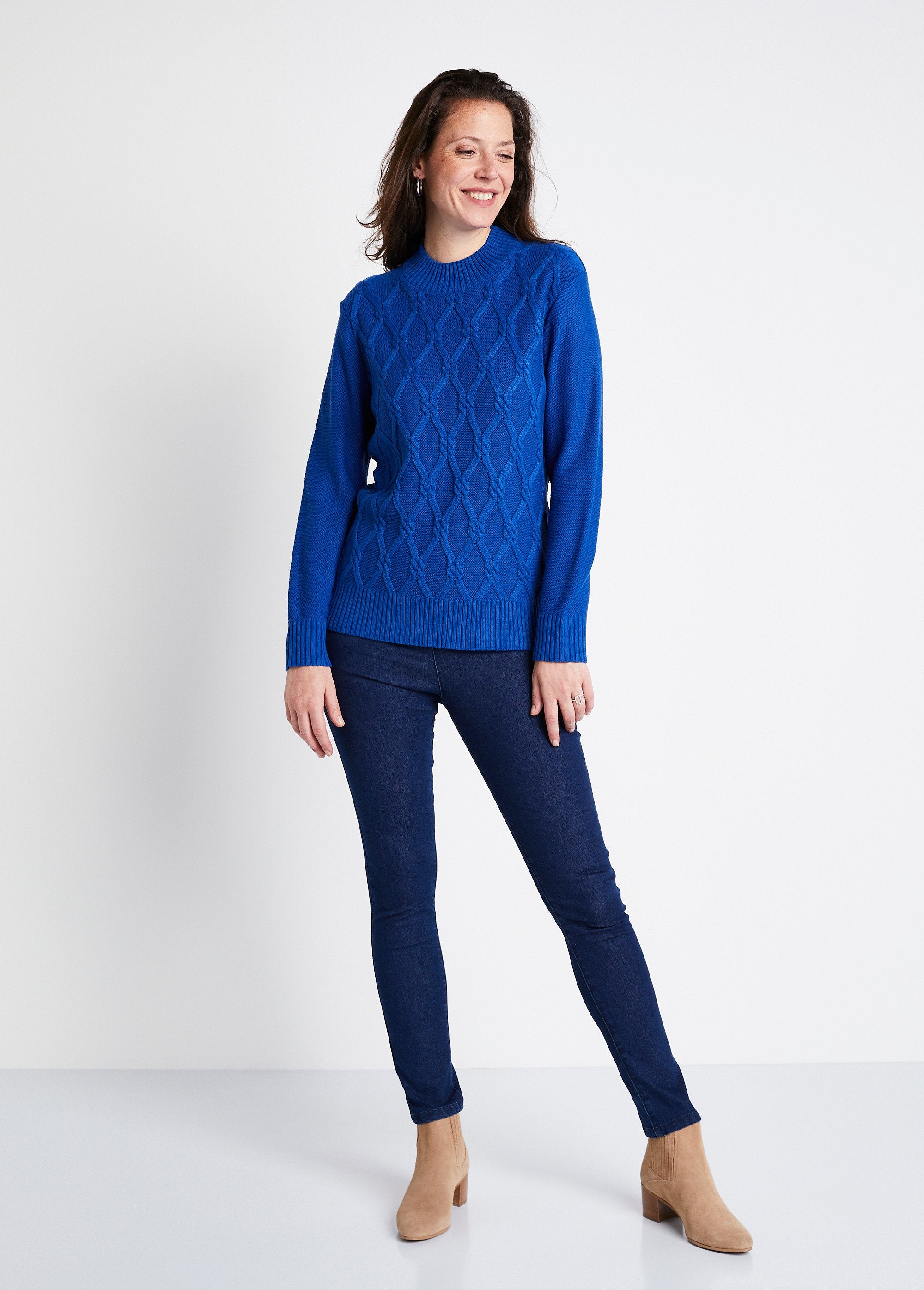 Suéter_de_jersey_liso_com_gola_alta_Azul_forte_SF1_slim