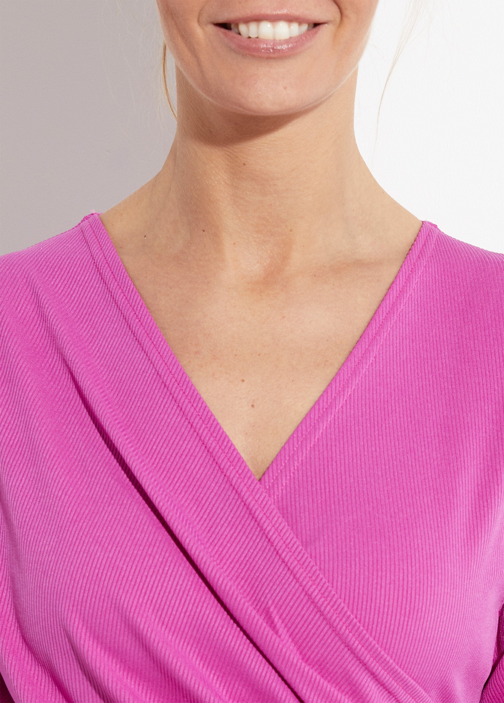 Vestido_Essentiel_em_jersey_canelado_Fuchsia_DE1_slim