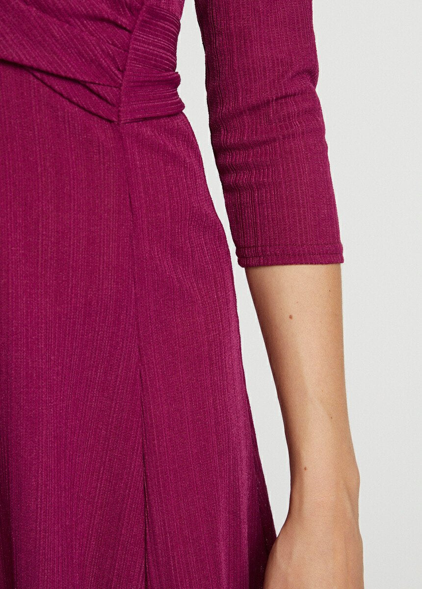 Robe_courte_cache-coeur_en_maille_Prune_DE3_slim