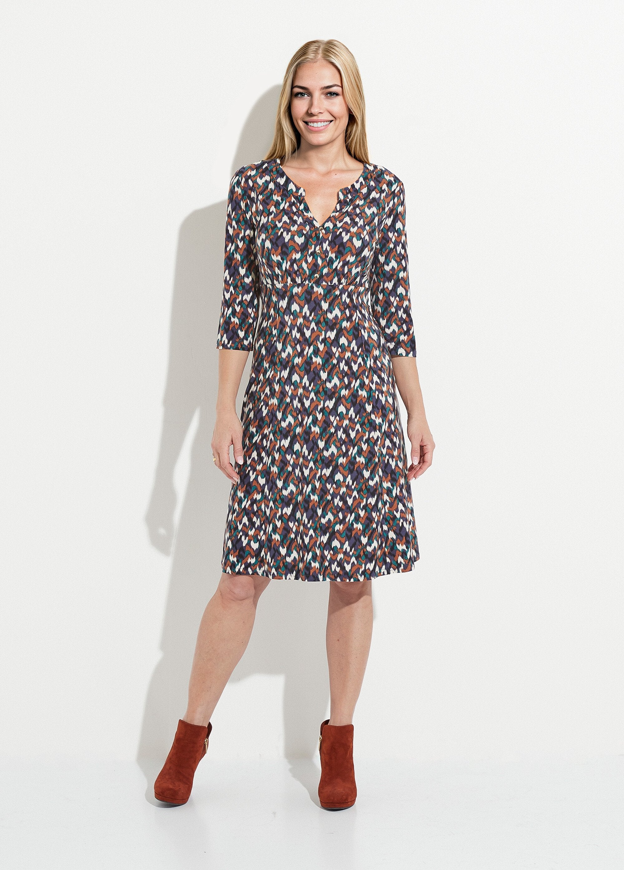 Robe_courte_évasée_manches_3/4_imprimé_graphique_Marine_et_vert_FA1_slim