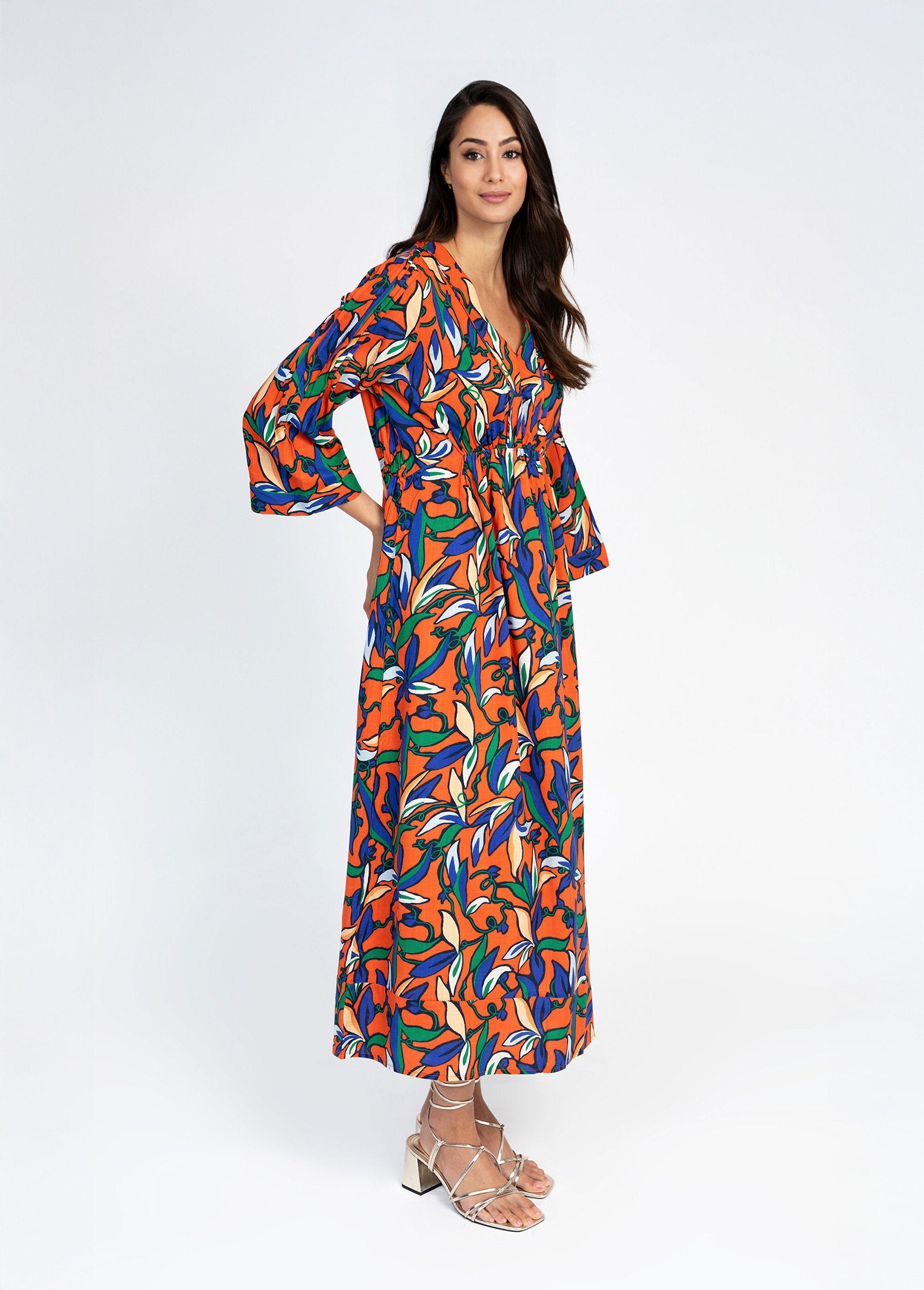 Vestido_longo_e_esvoaçante_Estampas_laranja_DR1_slim