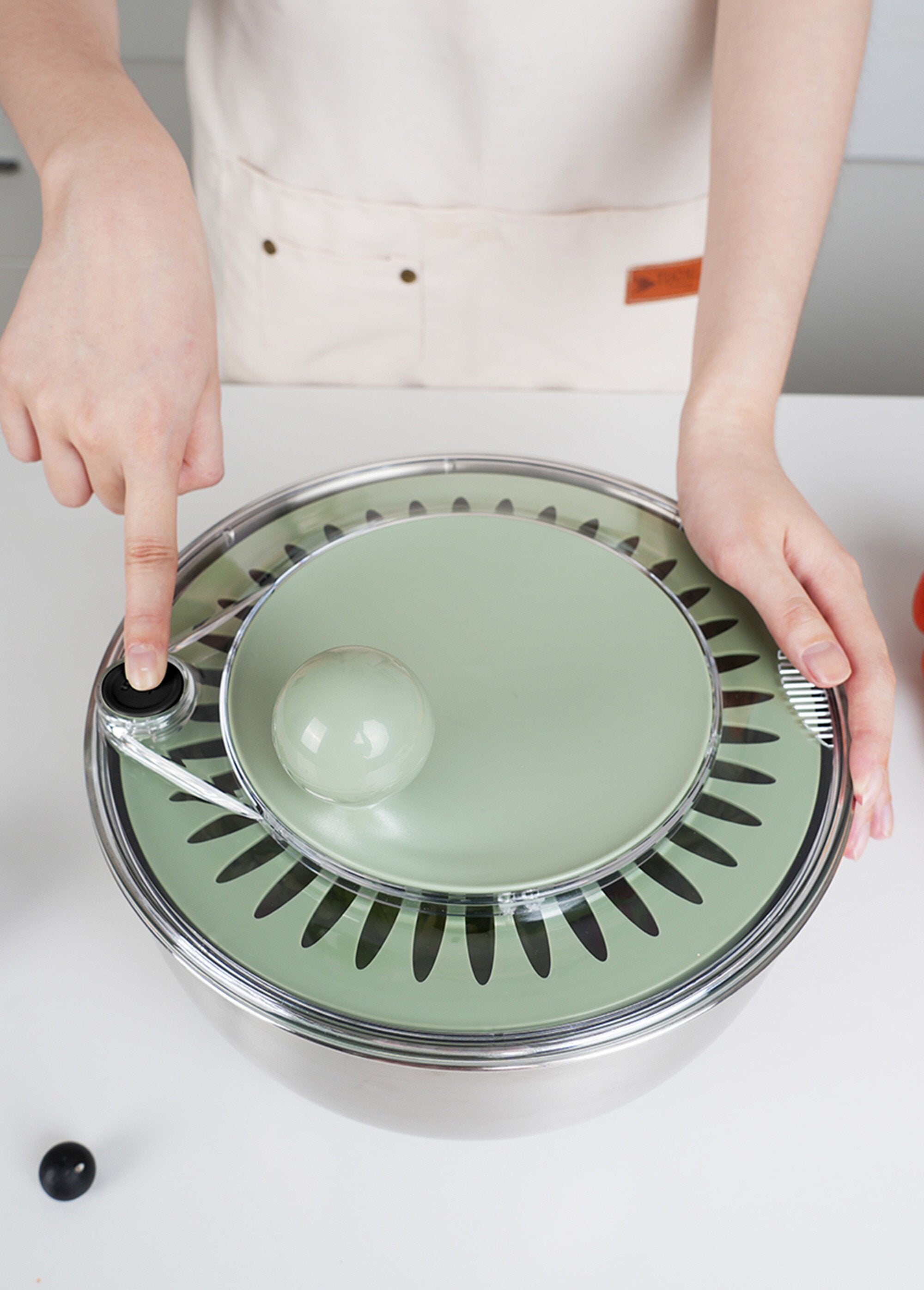 Saladeira_de_aço_inoxidável_2_em_1_para_servir_saladas/espremedor_de_saladas_Olive_et_gris_DE4_slim