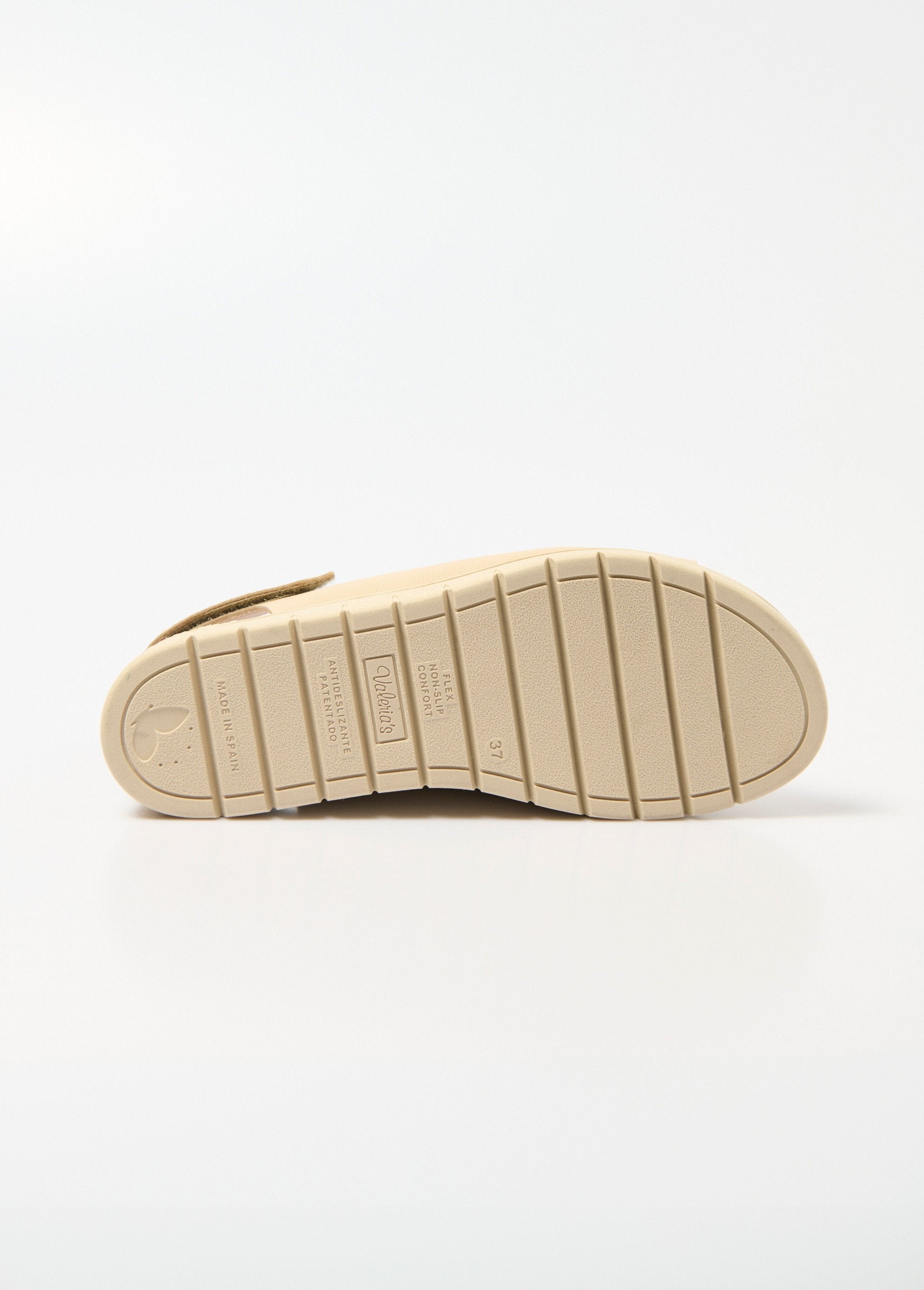 Sandálias_elásticas_abertas_Beige_UN1_slim