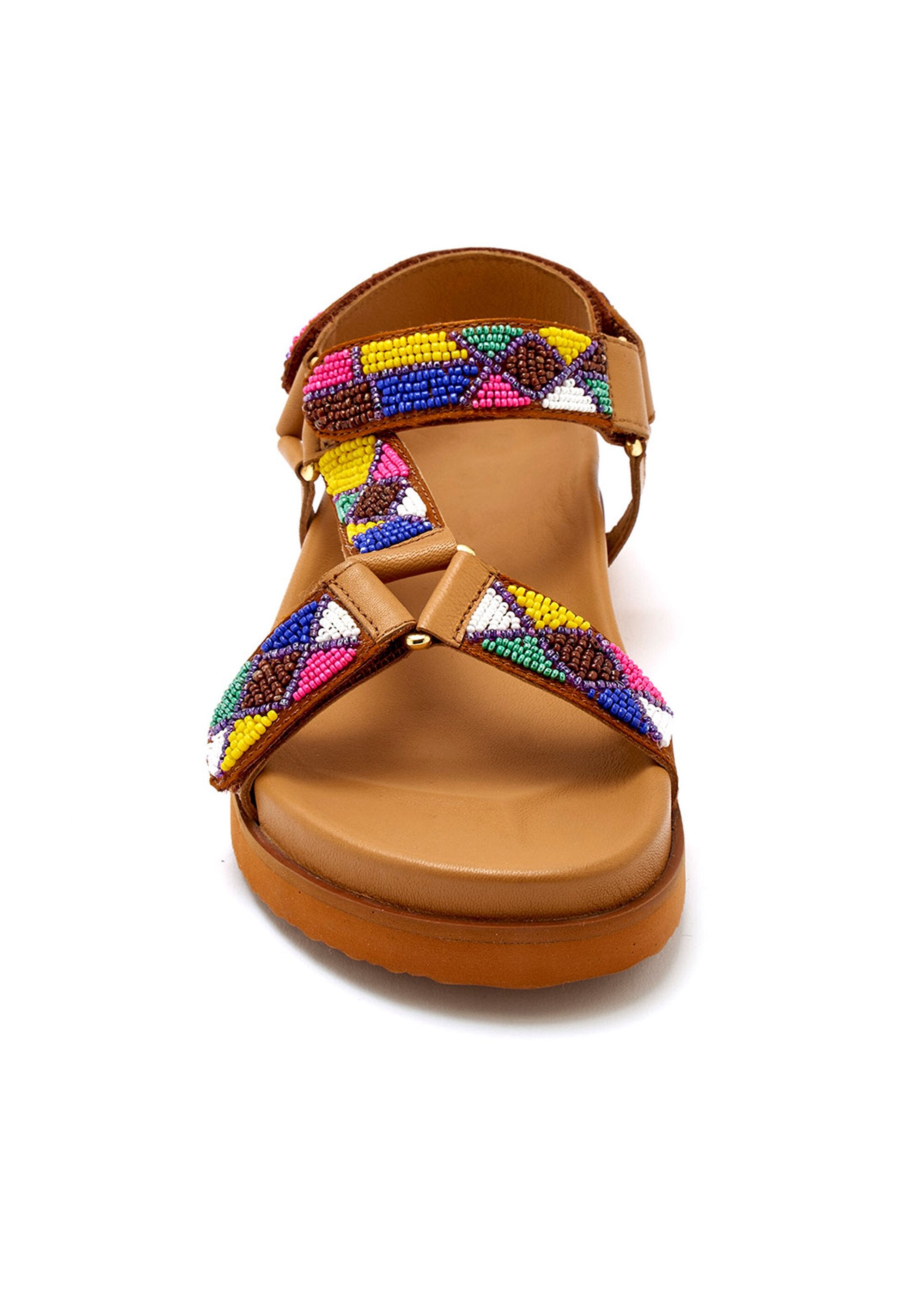 Sandálias_com_sola_ergonômica_e_tiras_de_pérolas_Marron_DE2_slim