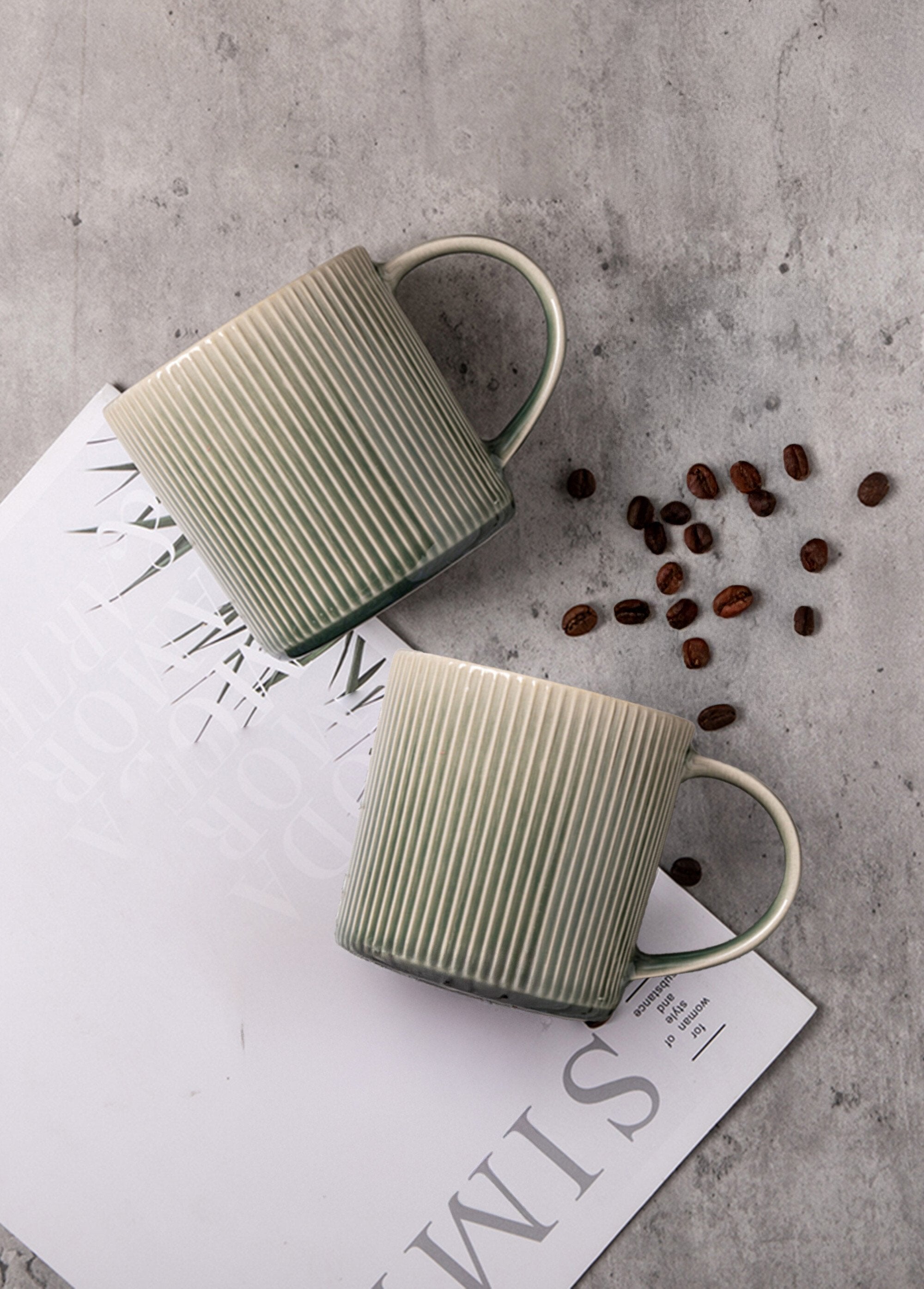 Set_de_2_mugs_en_grès_émaillé,_Jade_Vert_SF1_slim