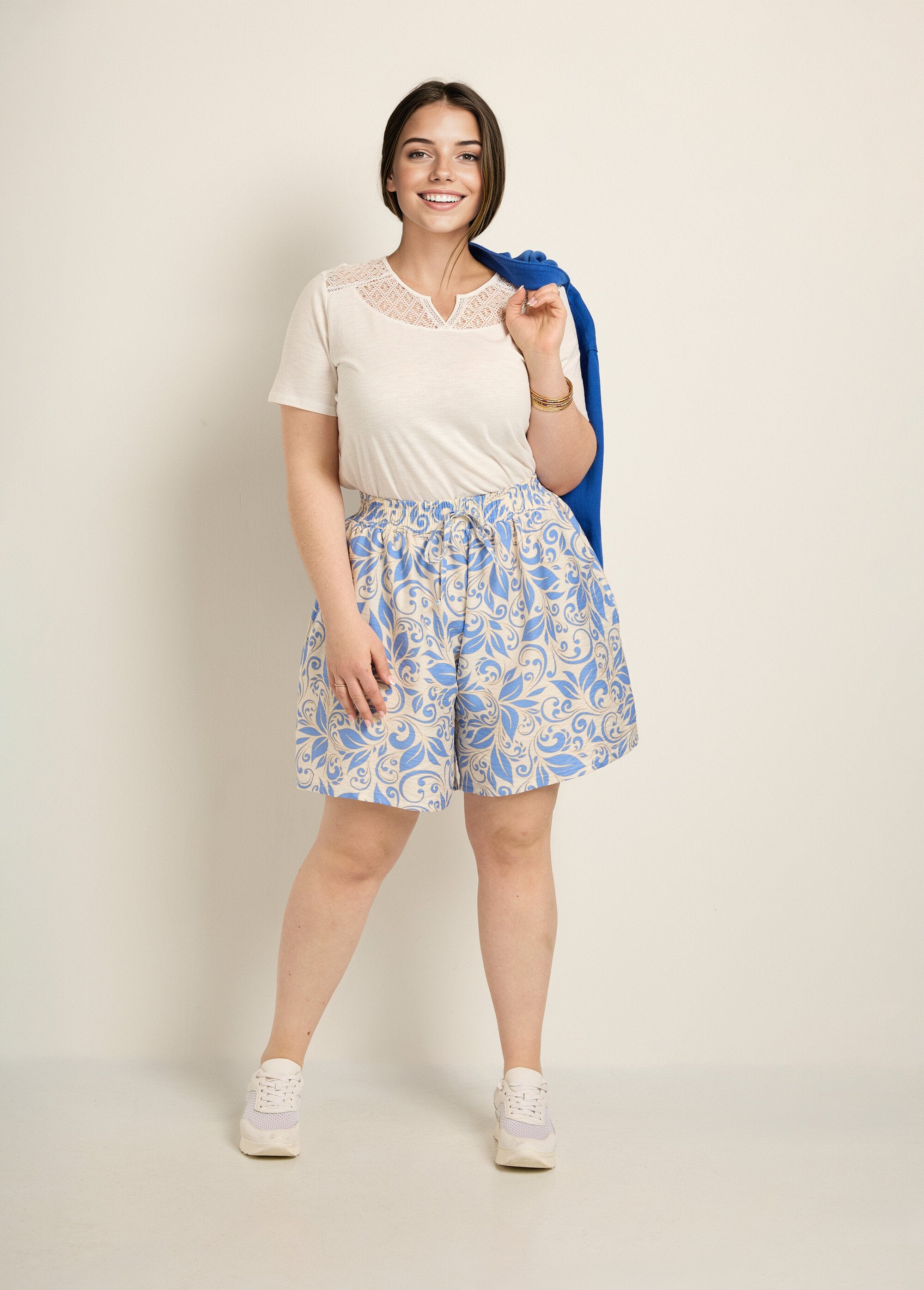 Shorts_largo_estampado,_cós_elástico_Ecru_et_bleu_SF1_curvy