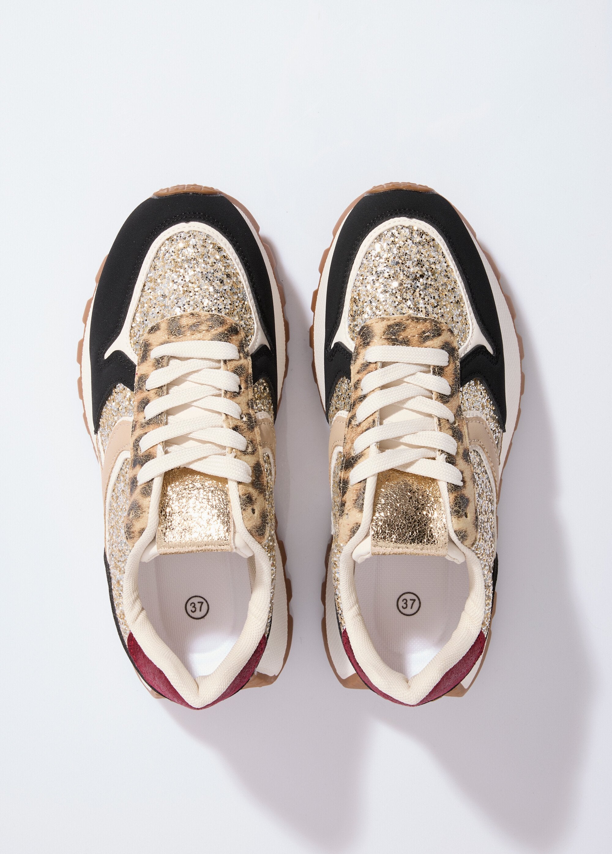 Ténis_com_brilhantes_e_sola_grossa_Noir_et_dore_OV1_slim