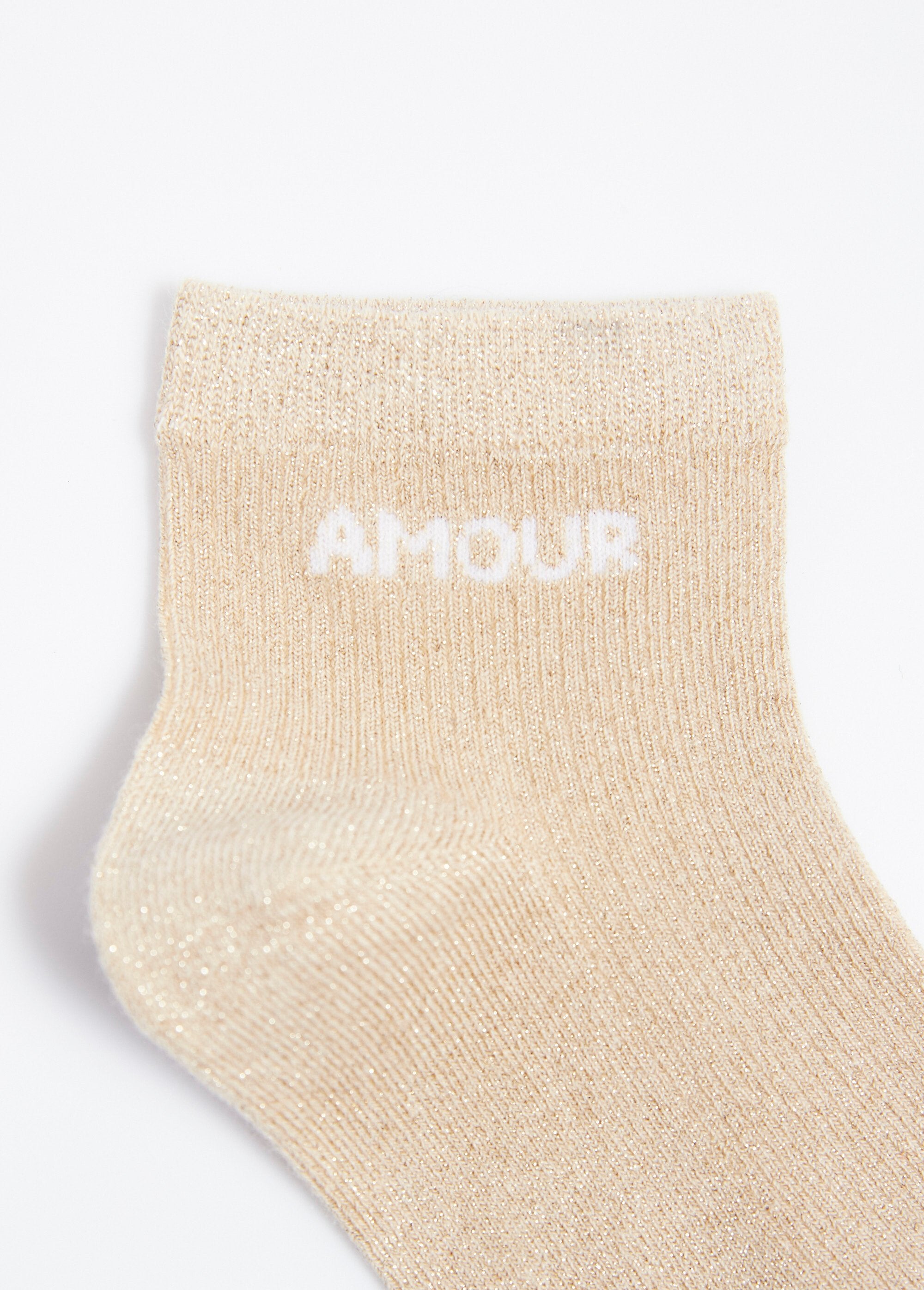 Meias_de_fios_metálicos,_mensagem_de_AMOR_Beige_clair_DE2_slim