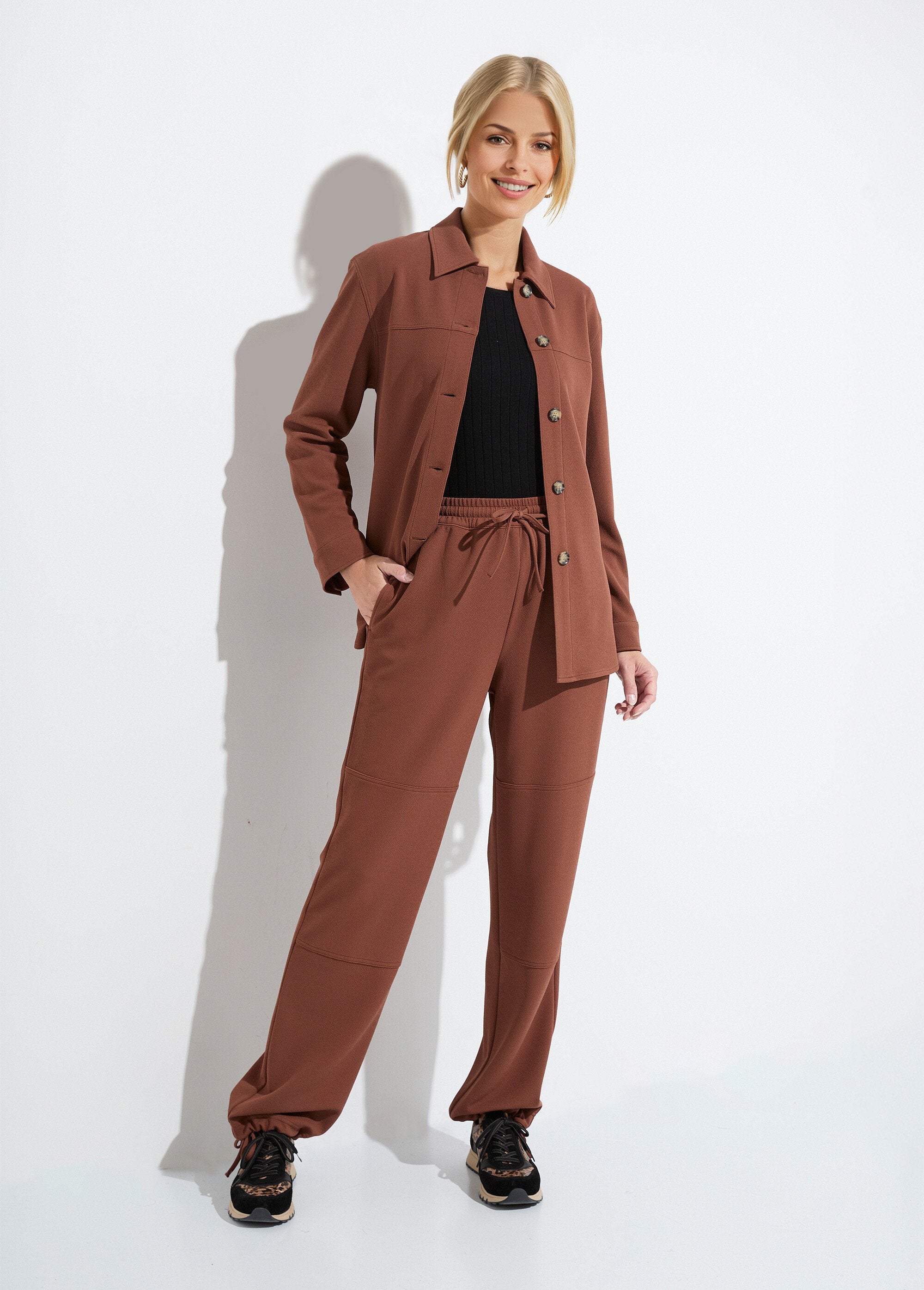 Sobrecamisa_de_malha_crepe_lisa_com_botões_Marron_SF1_slim