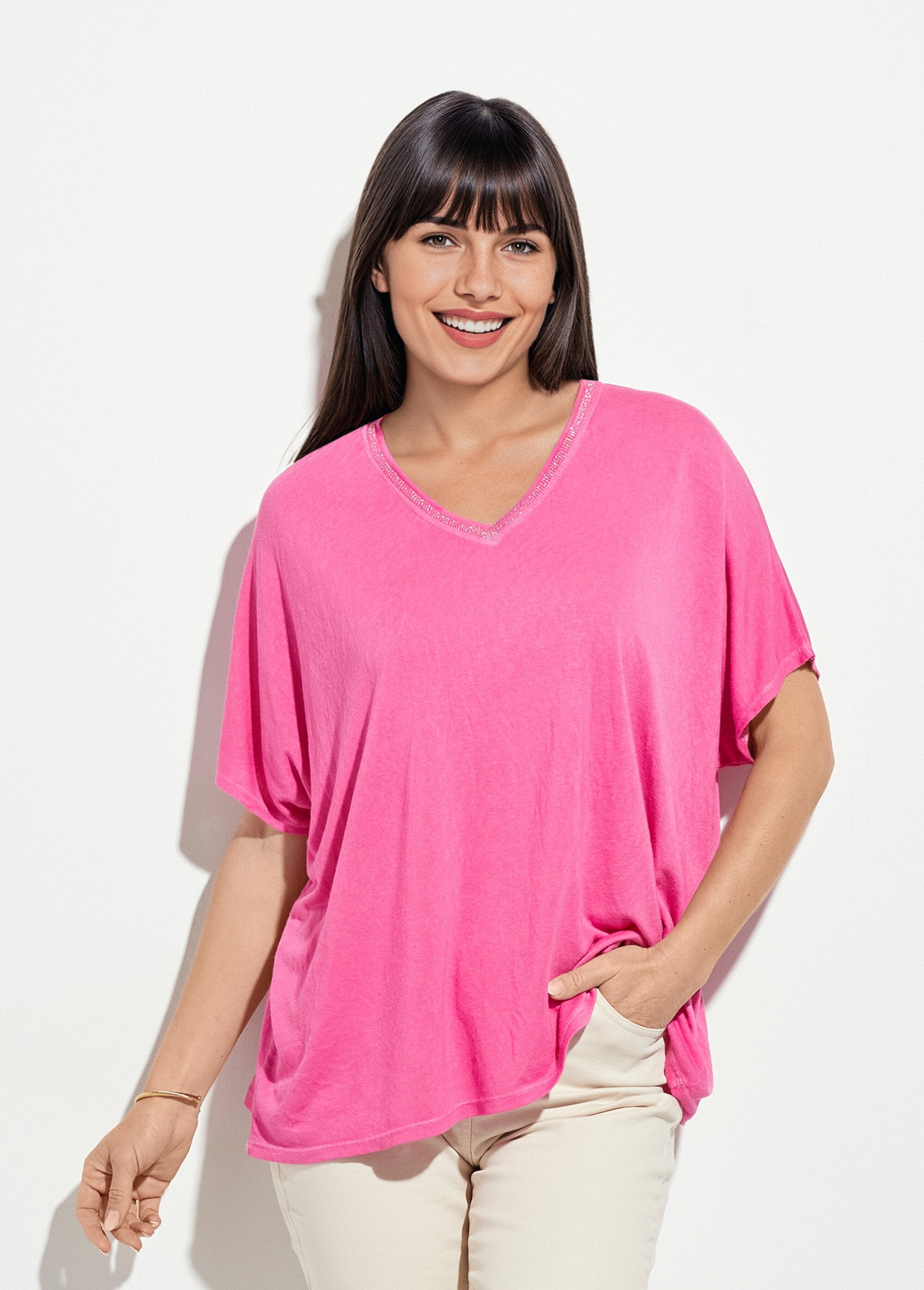 Camiseta_metálica_com_decote_em_V_e_mangas_quimono_Fuchsia_FA1_slim
