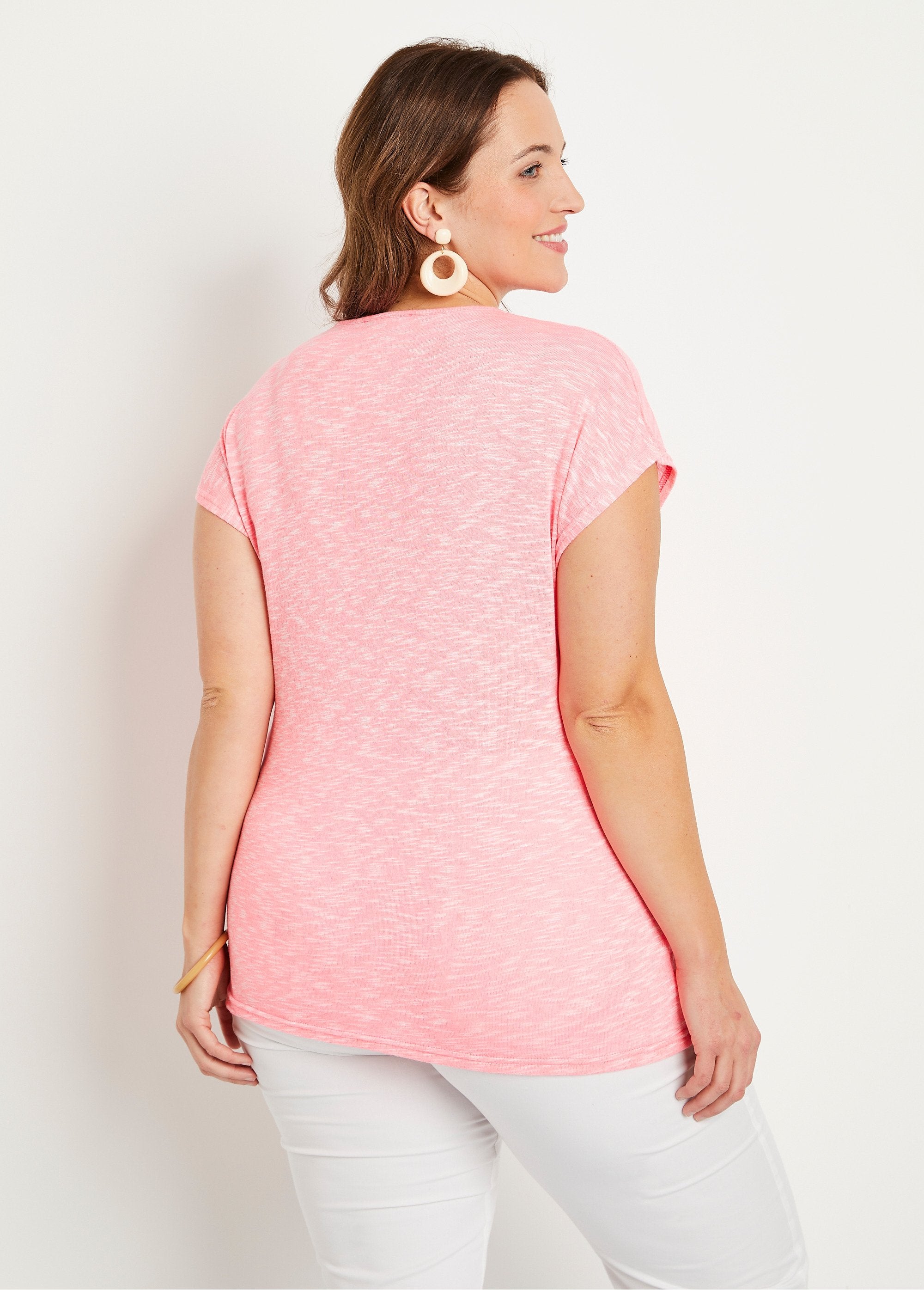 T-shirt_fluorescente_ROSA_DO1_curvy