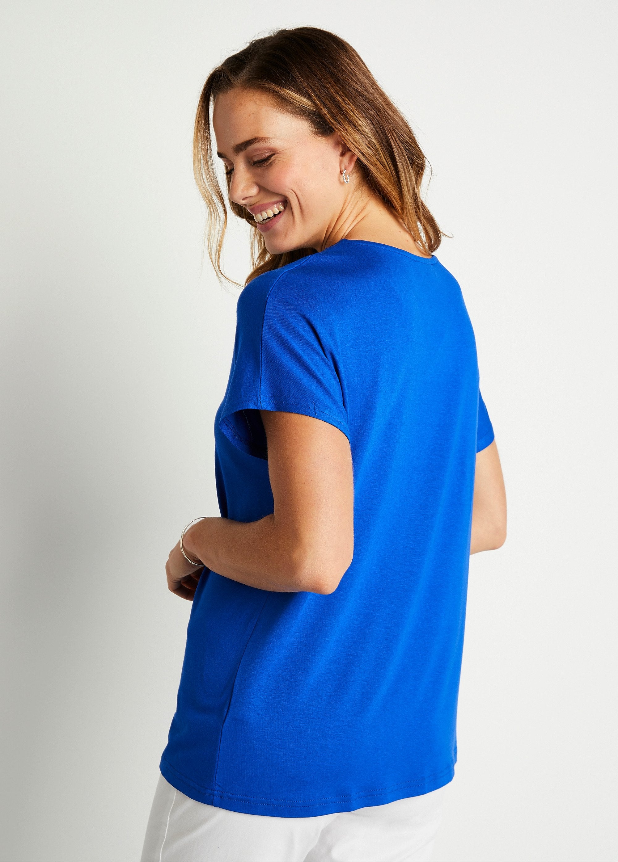 T-shirt_comprida_com_renda_Azul_forte_DO1_slim