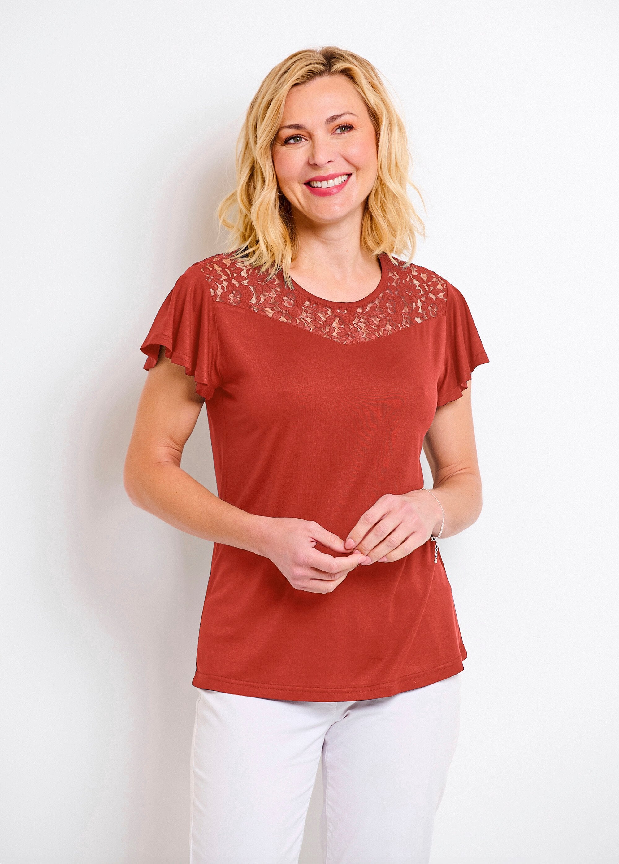 T-shirt_de_manga_curta_em_renda_Terracota_FA1_slim