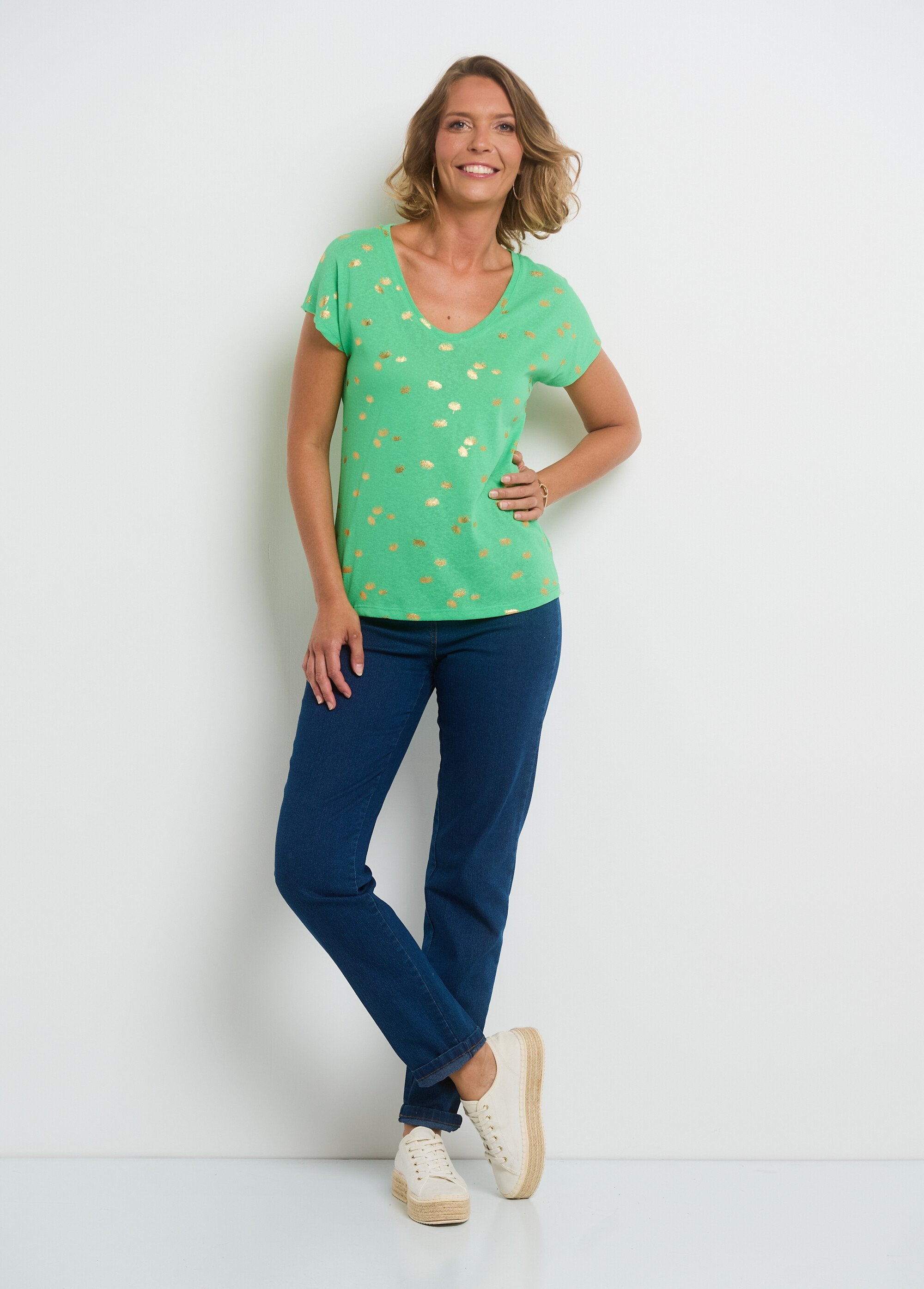 T-shirt_manches_courtes_motifs_dorés_Vert_SF1_slim