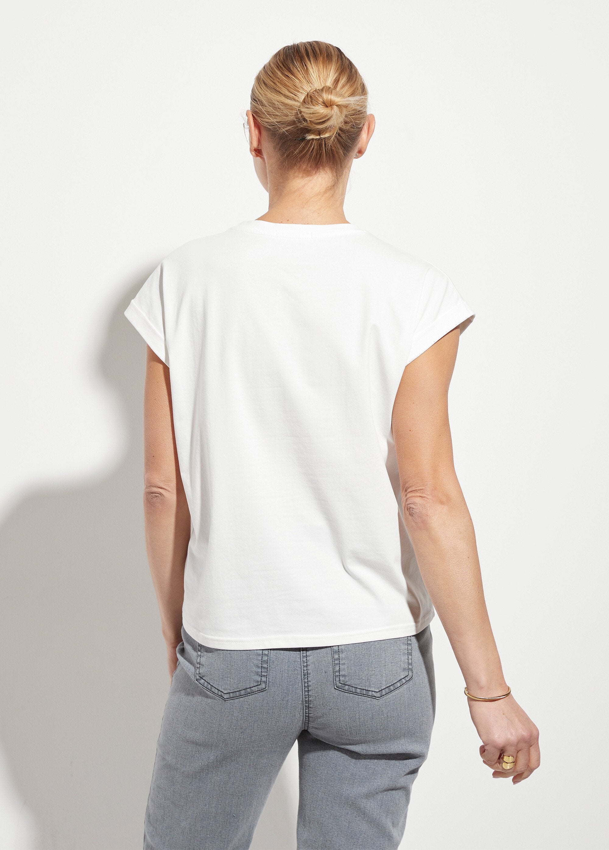 Camiseta_gola_redonda_com_estampa_de_limão_Blanc_DO1_slim