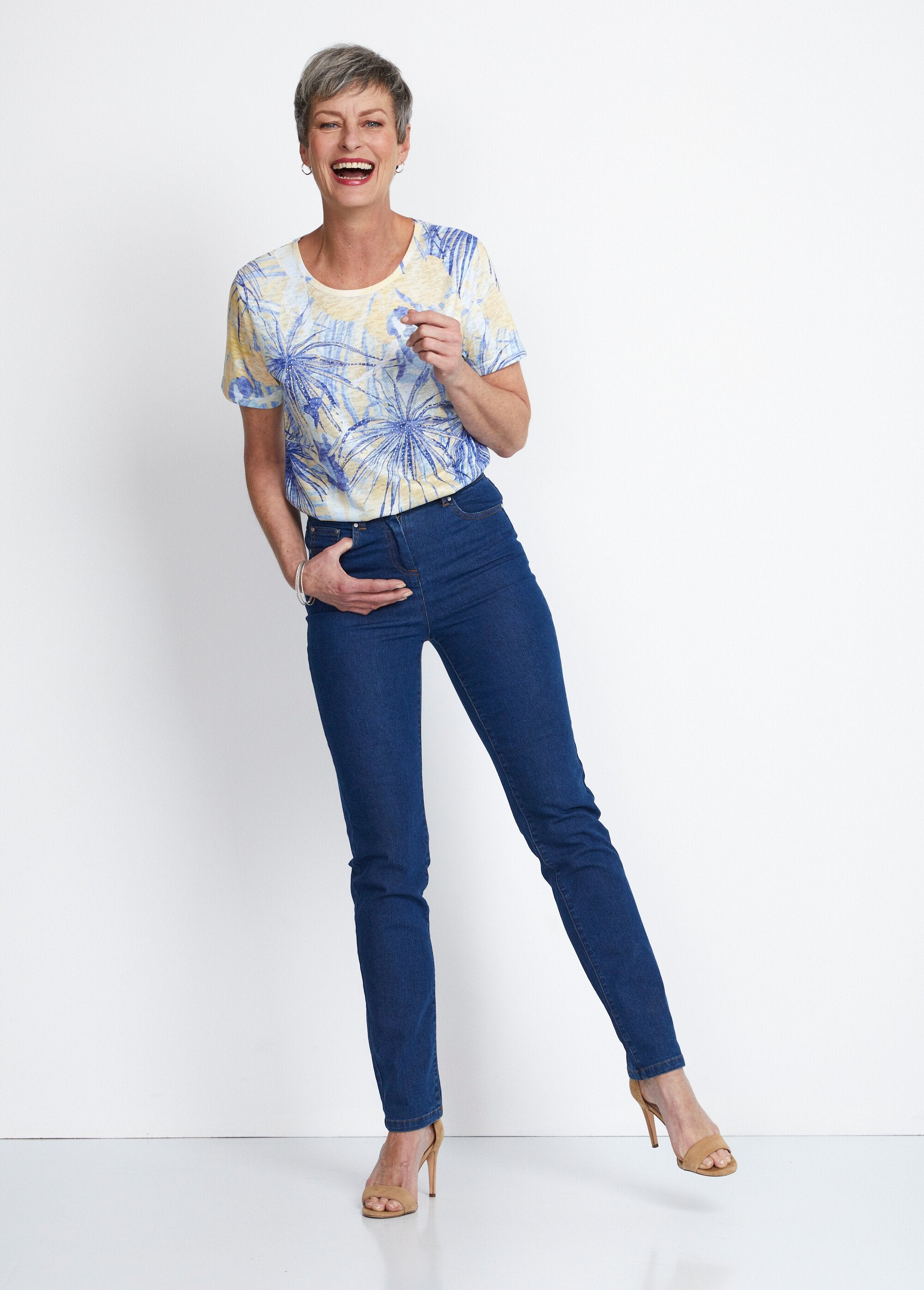 T-shirt_curta_com_strass_Amarelo_e_azul_SF1_slim