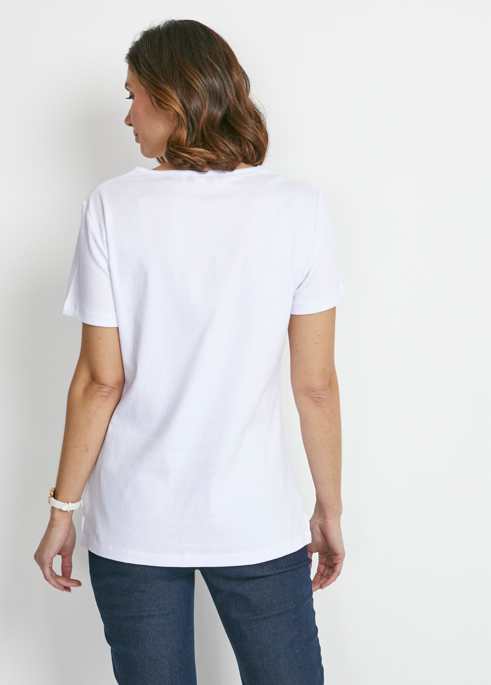 T-shirt_longa_com_estampa_floral_e_fendas_laterais_BRANCO_DO1_slim