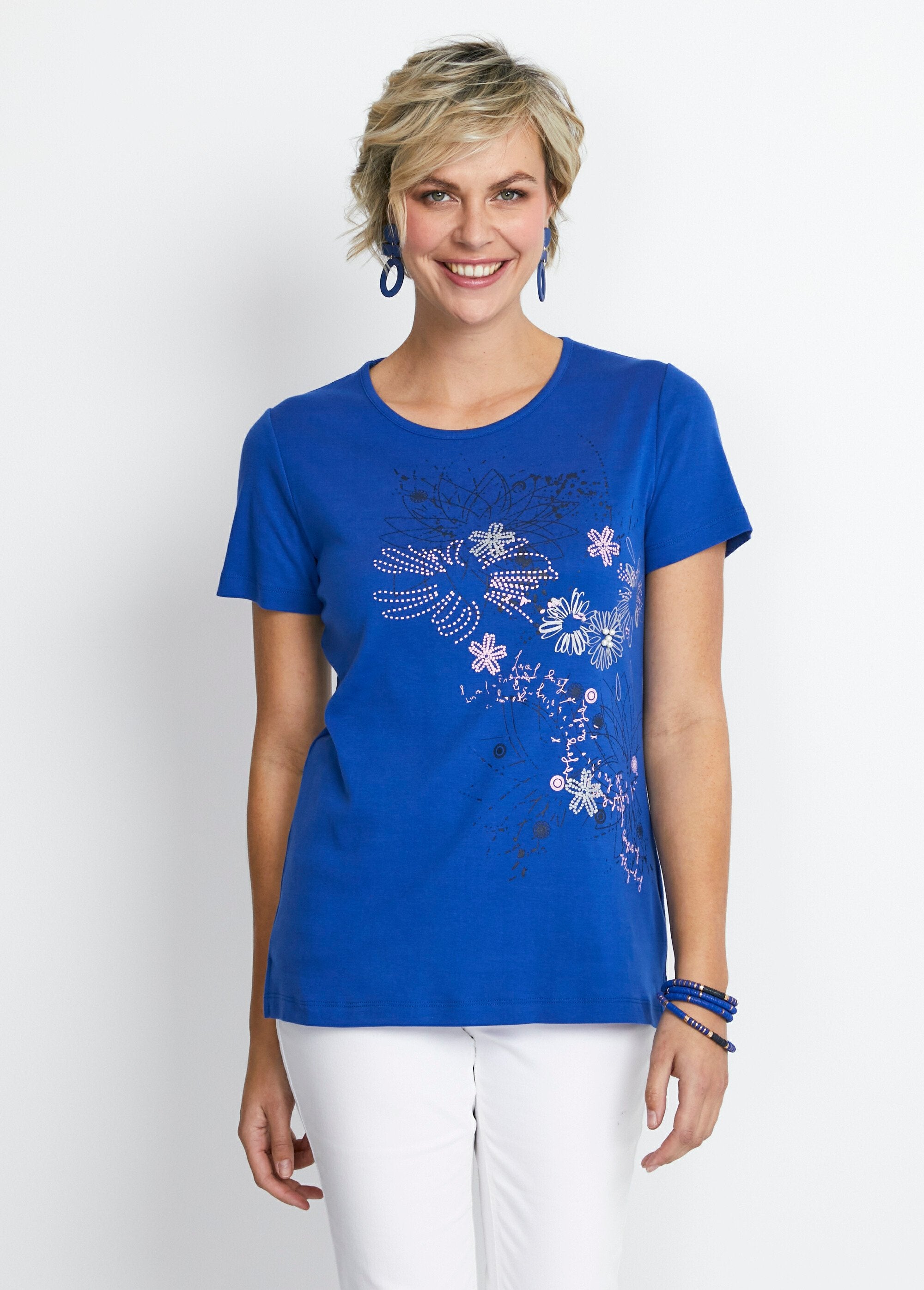 T-shirt_longa_com_estampa_floral_e_fendas_laterais_AZUL_FA1_slim