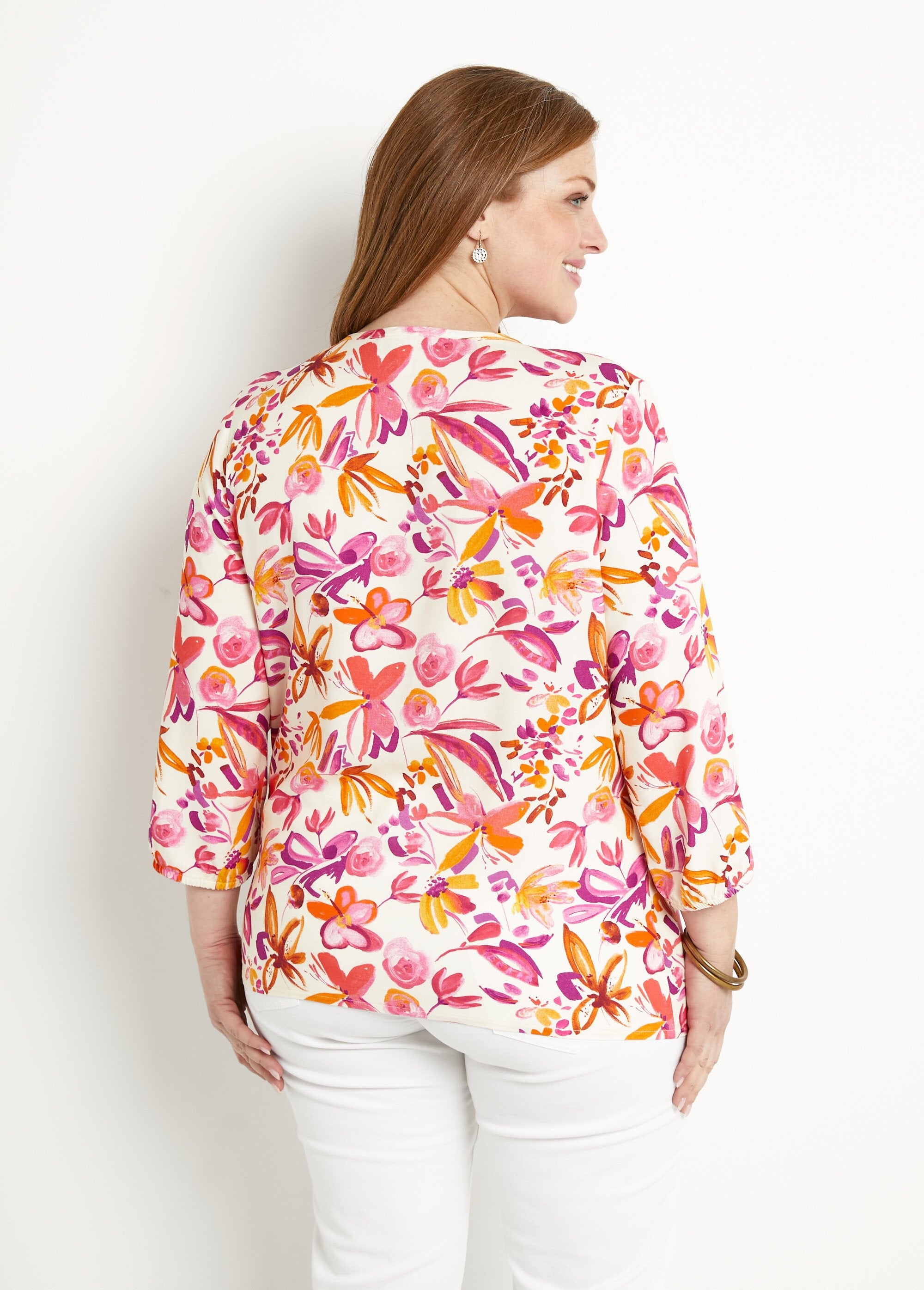 Túnica_longa_solta_com_estampa_floral_e_mangas_3/4_Orange_et_rose_DO1_curvy