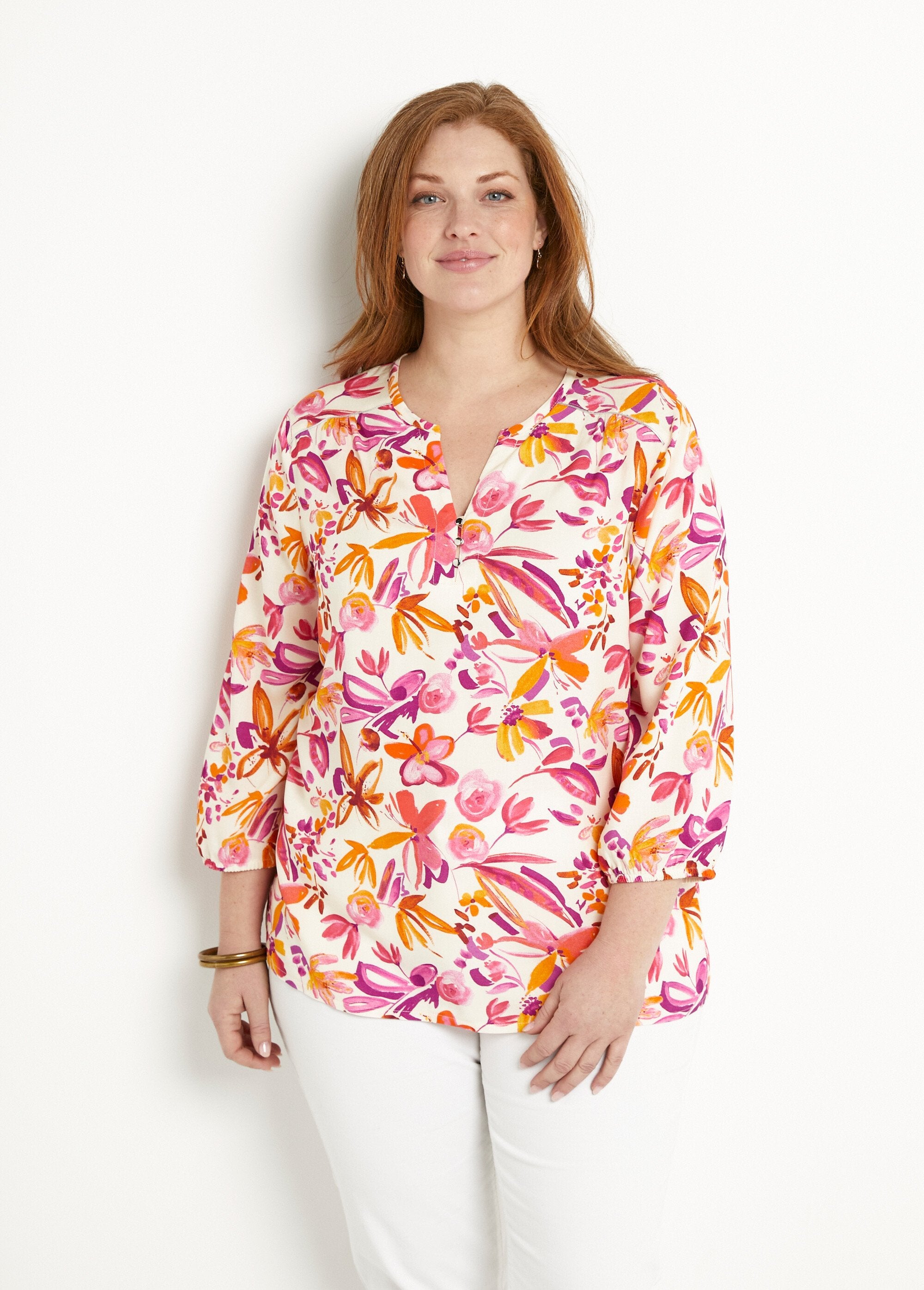 Túnica_longa_solta_com_estampa_floral_e_mangas_3/4_Orange_et_rose_FA1_curvy