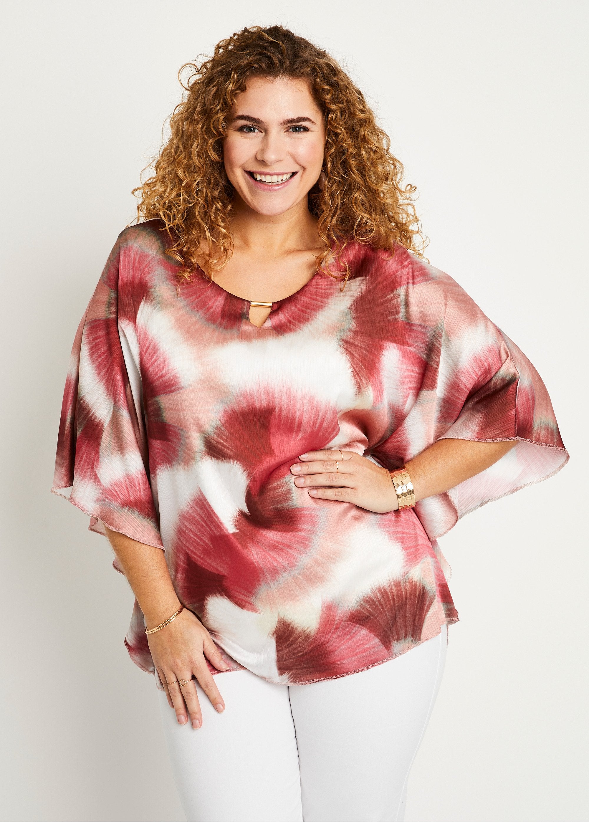 Túnica_longa_solta_com_estampa_tie_&_dye_Rosa_e_cru_FA1_curvy