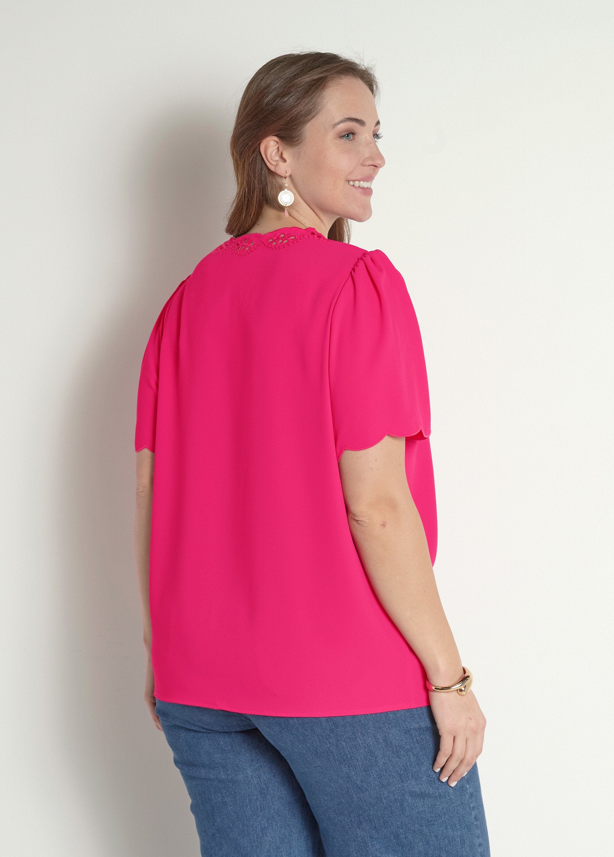 Túnica_comprida_bordada_com_mangas_curtas_lisas_Fuchsia_DO1_curvy