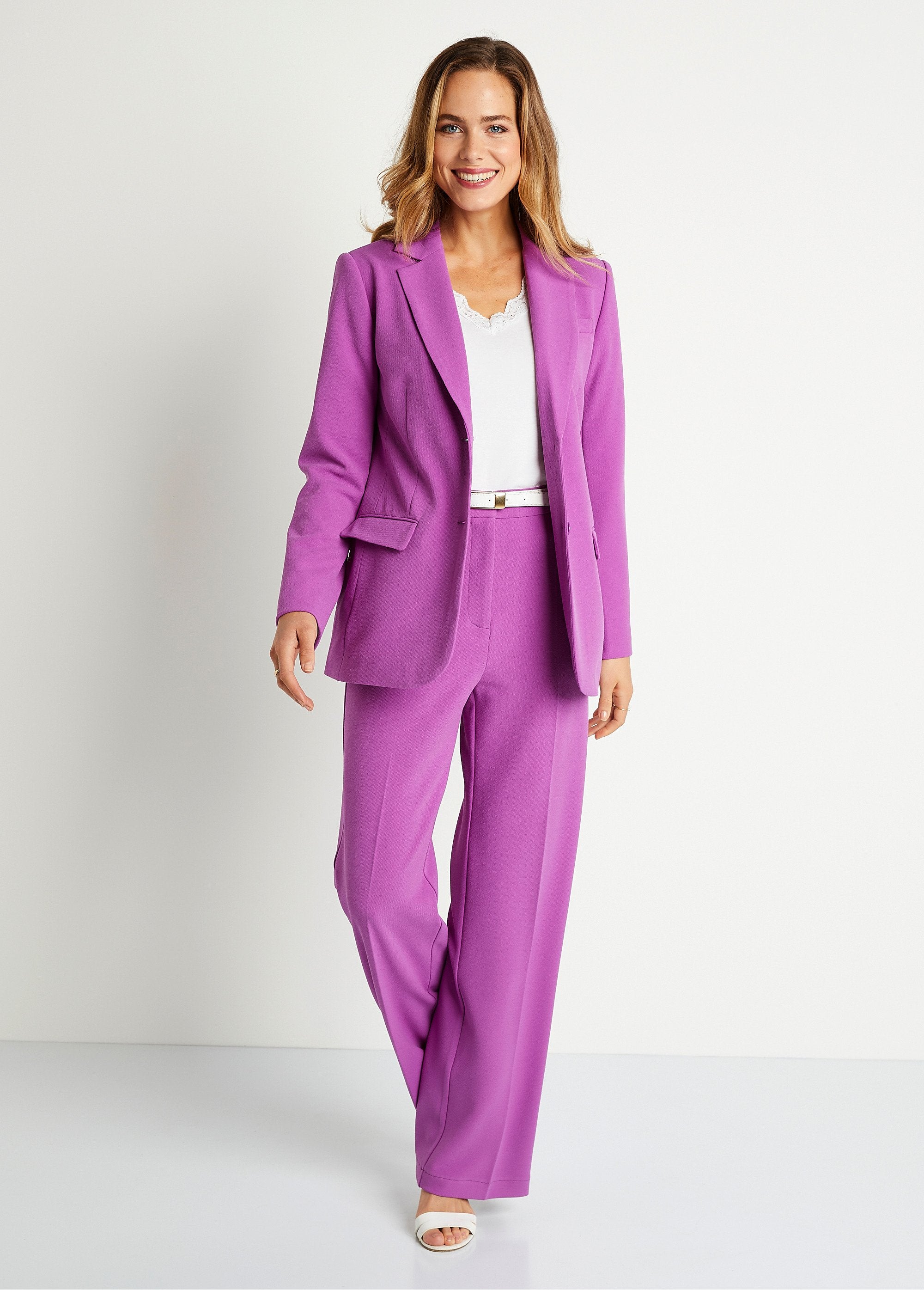 Jaqueta_blazer_de_malha_lisa_com_corte_reto_ROXO_SF1_slim