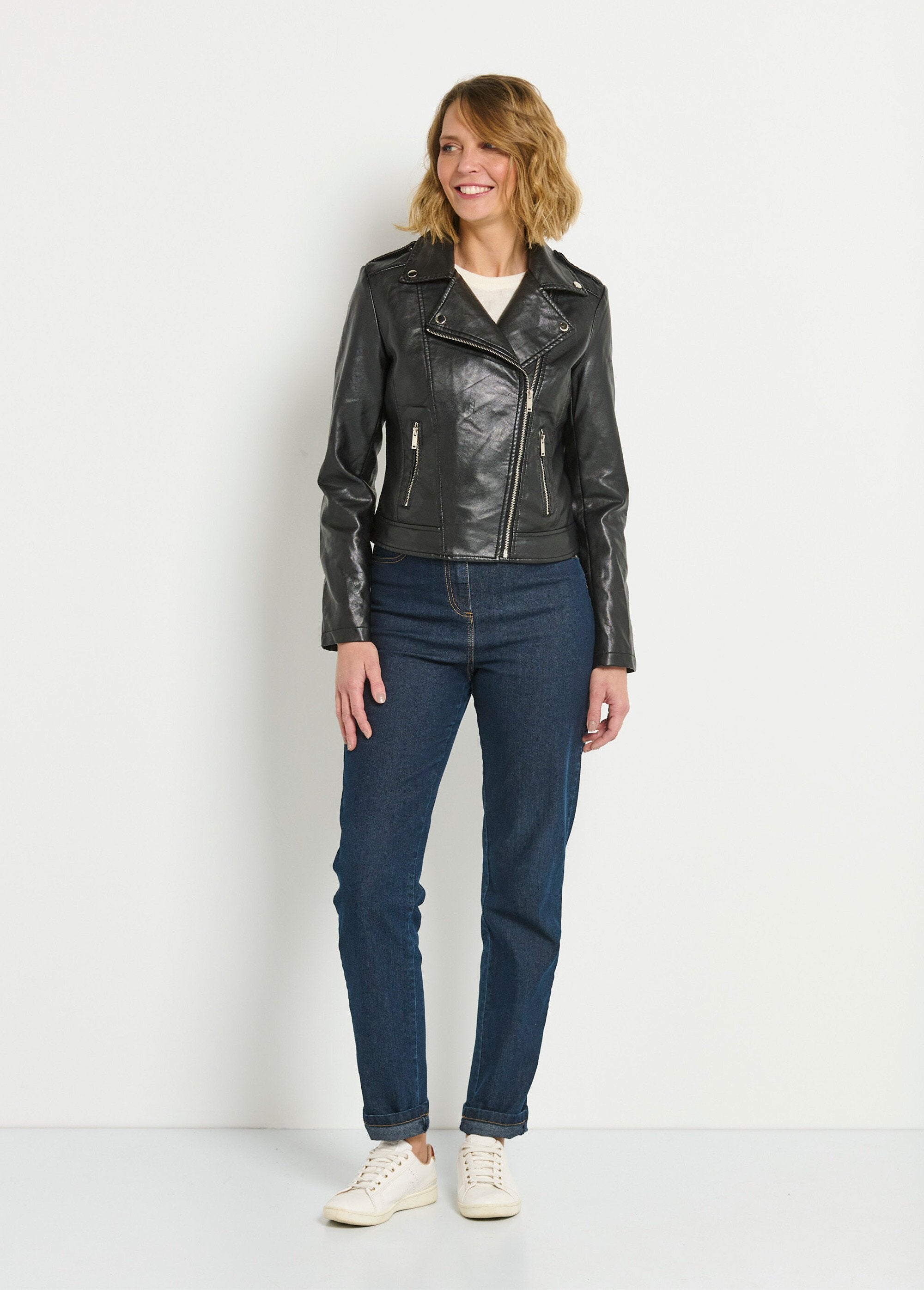 Veste_zippée_tendance_en_simili_cuir_Noir_SF1_slim